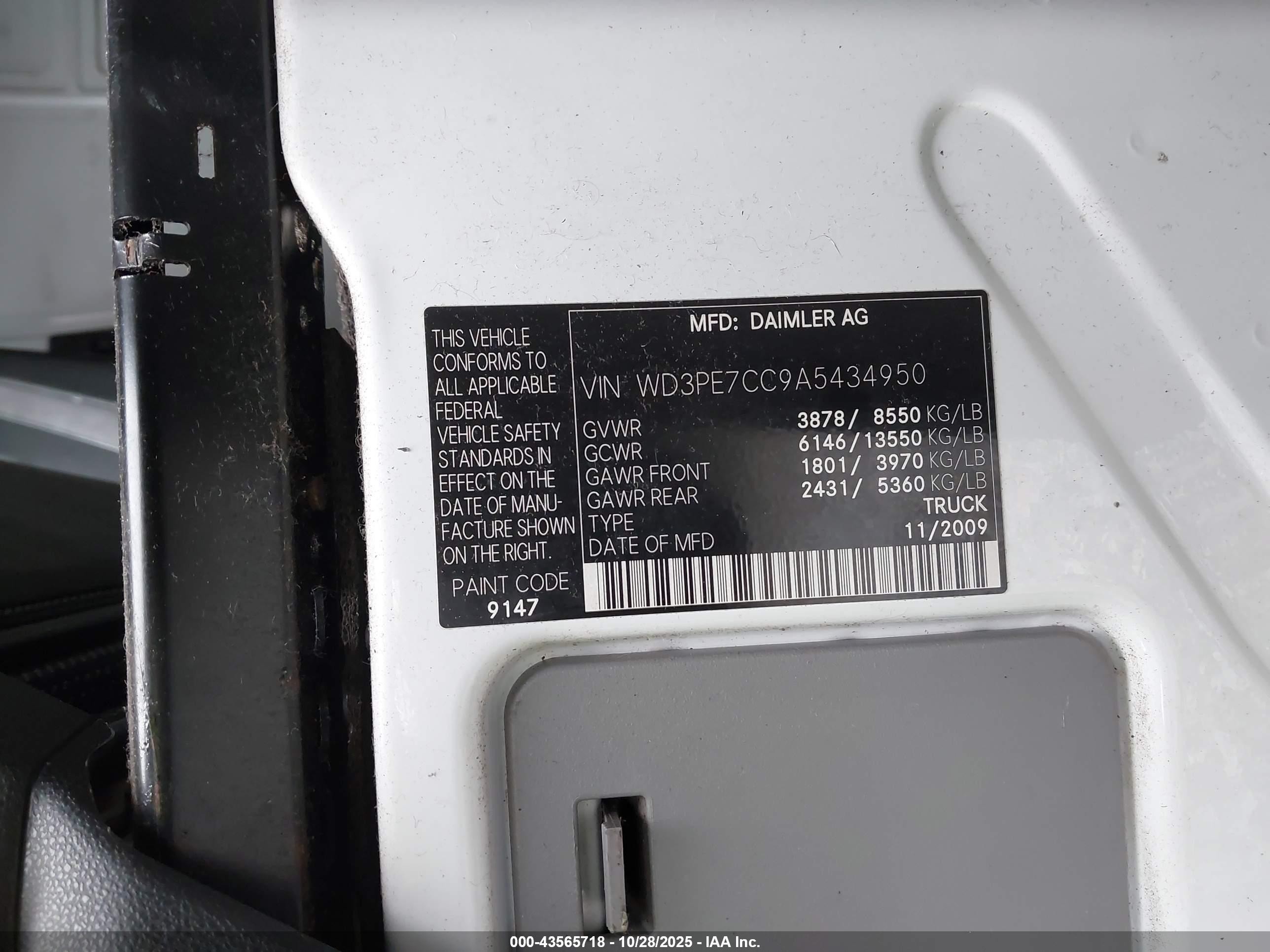 2010 Mercedes-benz Sprinter Van 2500   White vin: WD3PE7CC9A5434950