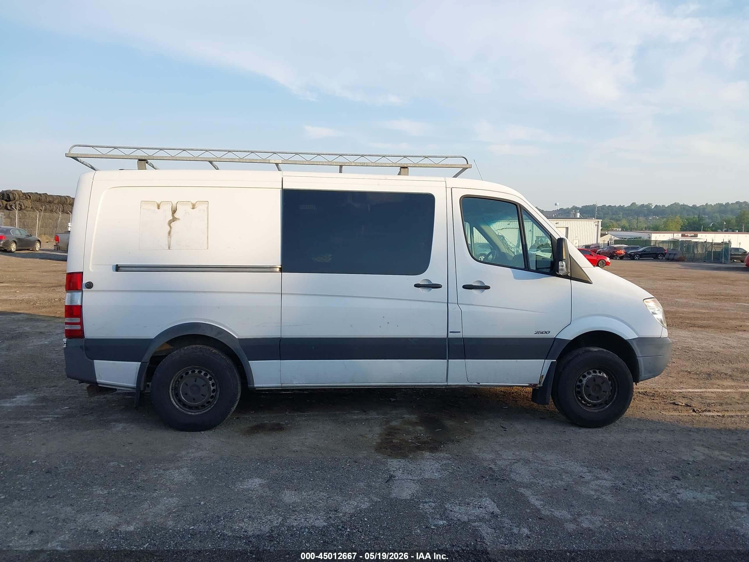 2012 Mercedes-benz Sprinter 2500 Normal Roof White vin: WD3PE7CC9C5615016