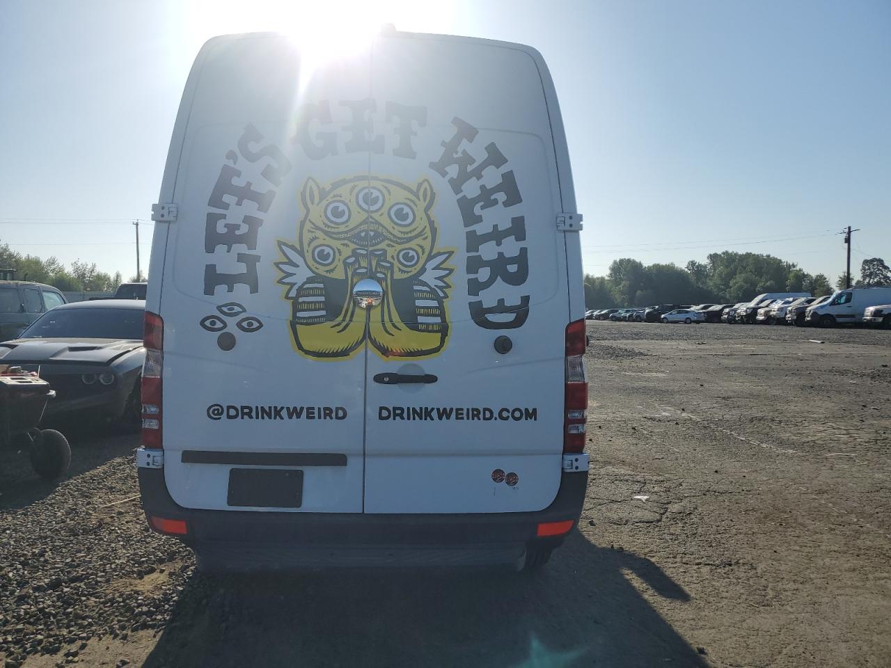 2018 Mercedes-benz Sprinter 2500 White vin: WD3PE7CD3JP620769