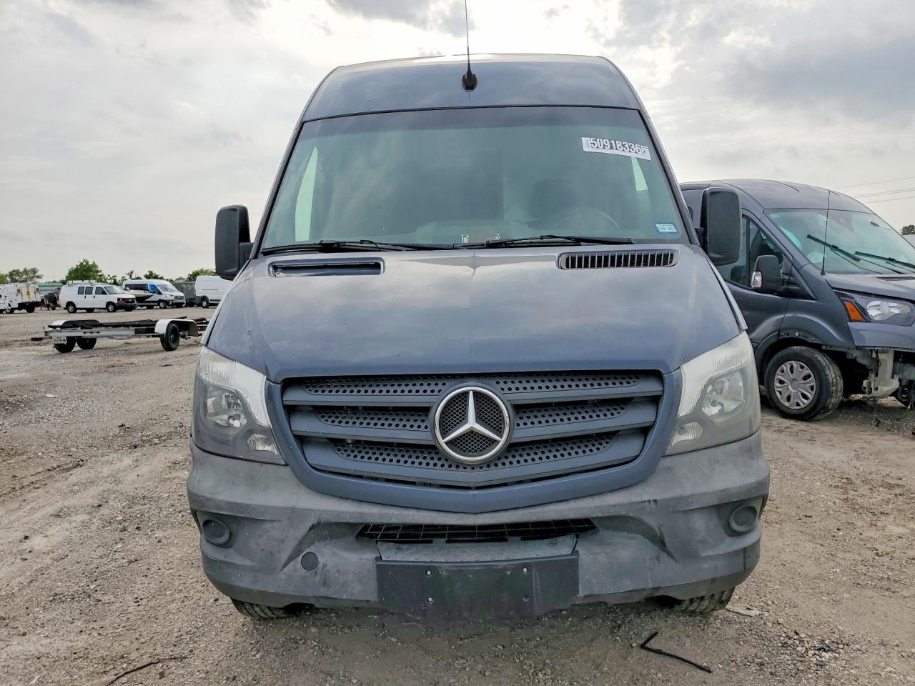 2018 Mercedes-benz Sprinter 2500 Синий vin: WD3PE7CD3JP622442