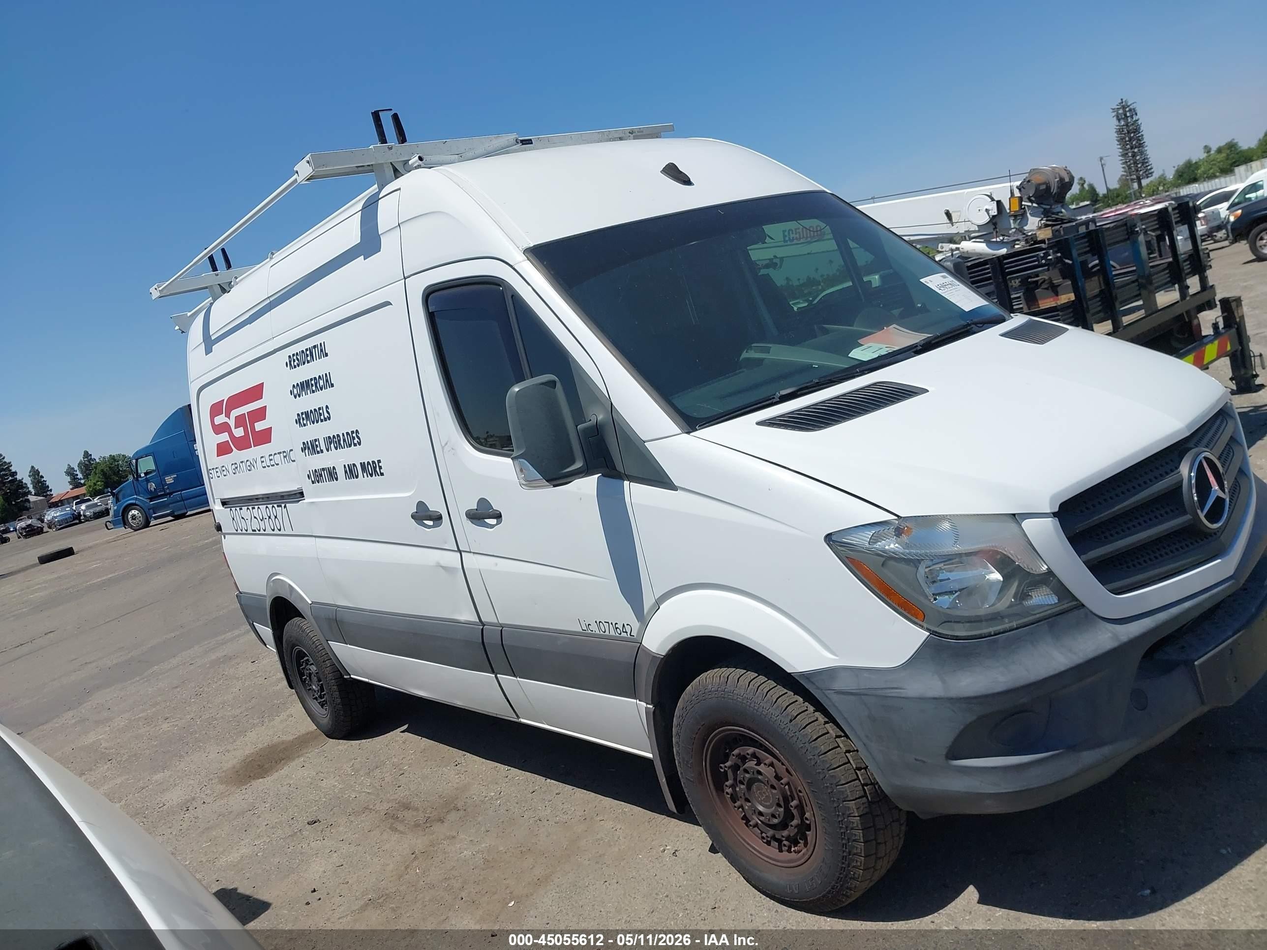 2017 Mercedes-benz Sprinter 2500 Standard Roof V6 Белый vin: WD3PE7CD6HP553286
