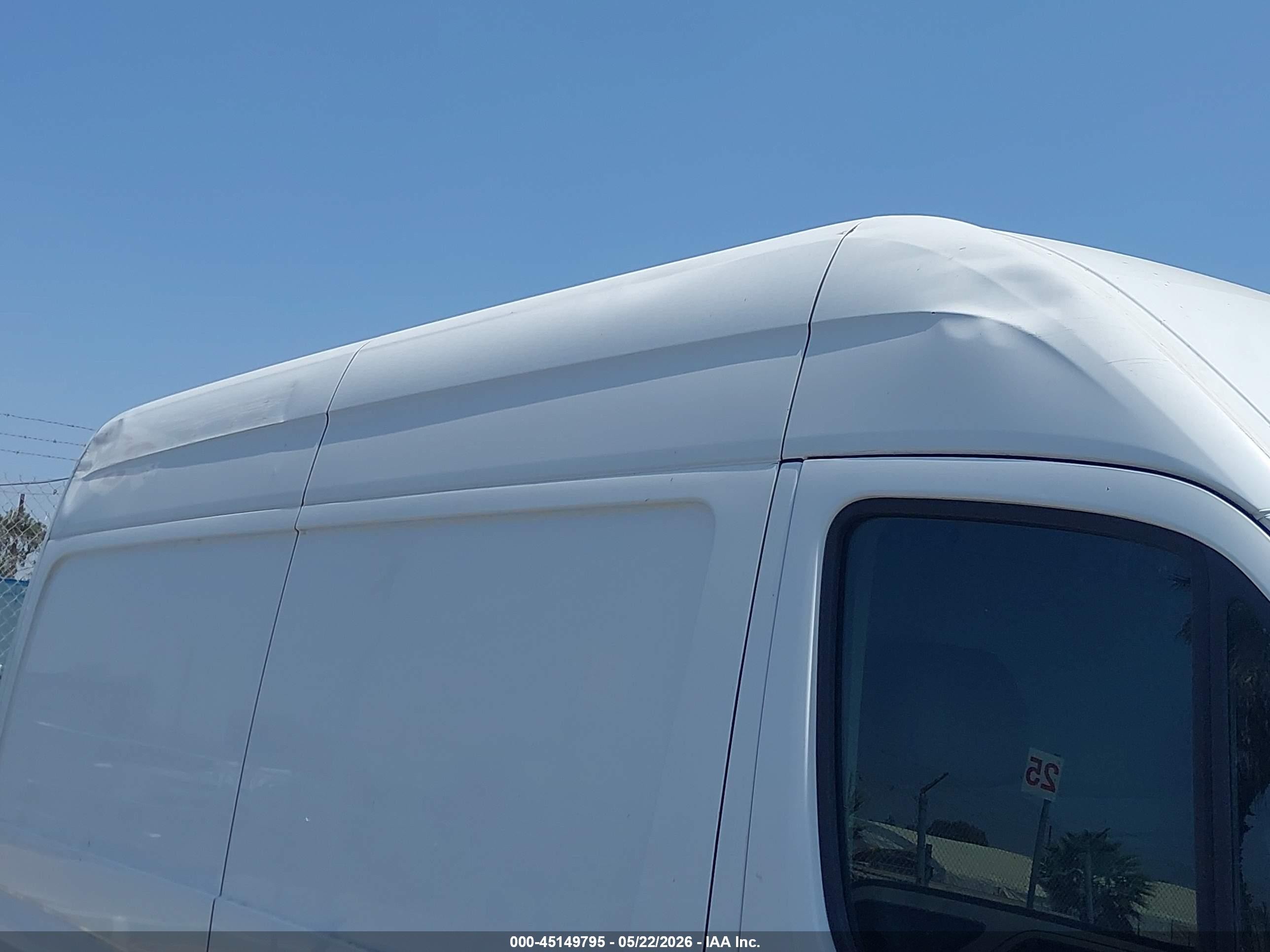 2018 Mercedes-benz Sprinter 2500 Standard Roof V6 Белый vin: WD3PE7CD6JP613508