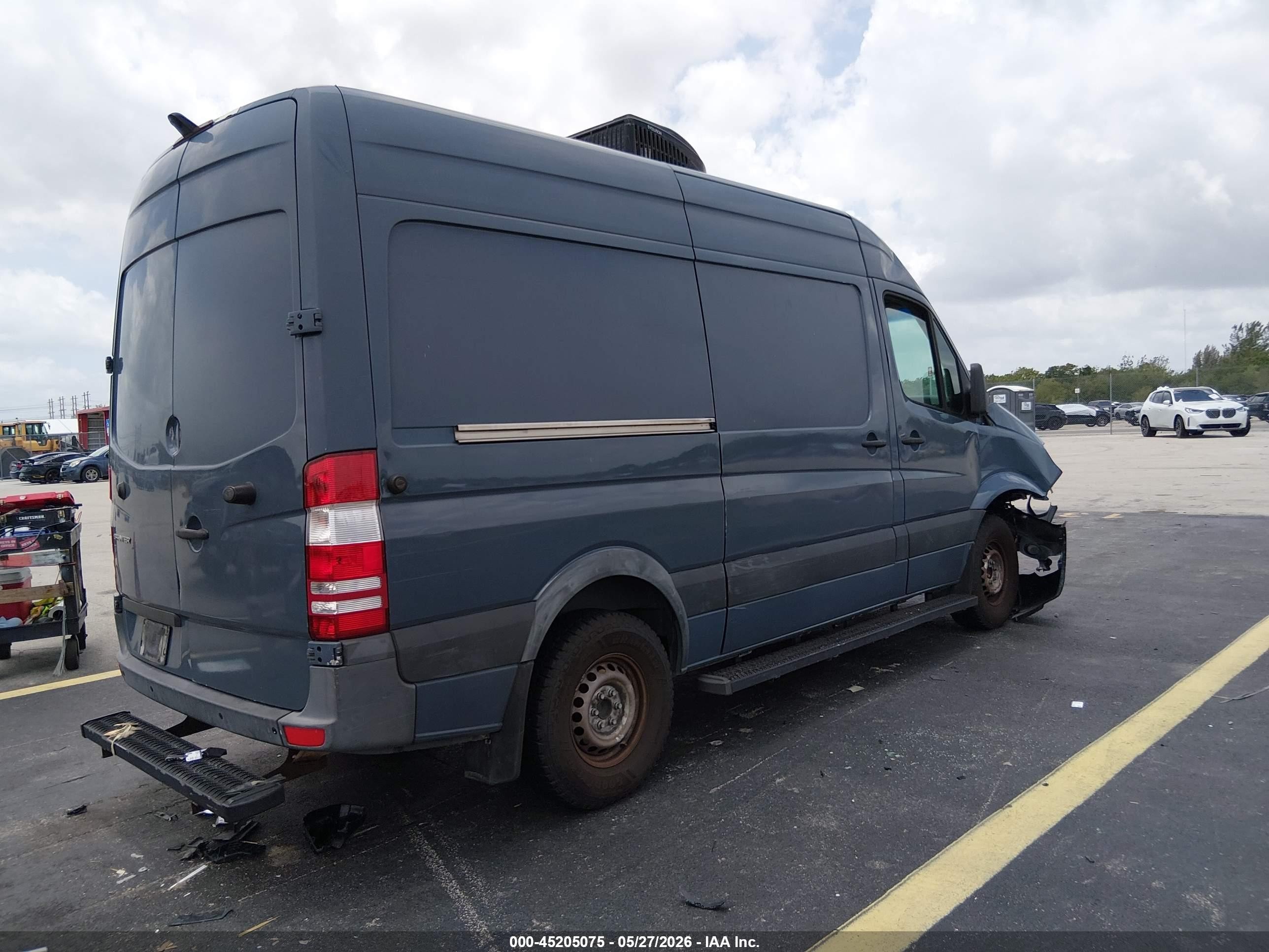 2018 Mercedes-benz Sprinter 2500 Standard Roof V6 Серый vin: WD3PE7CD6JP632981