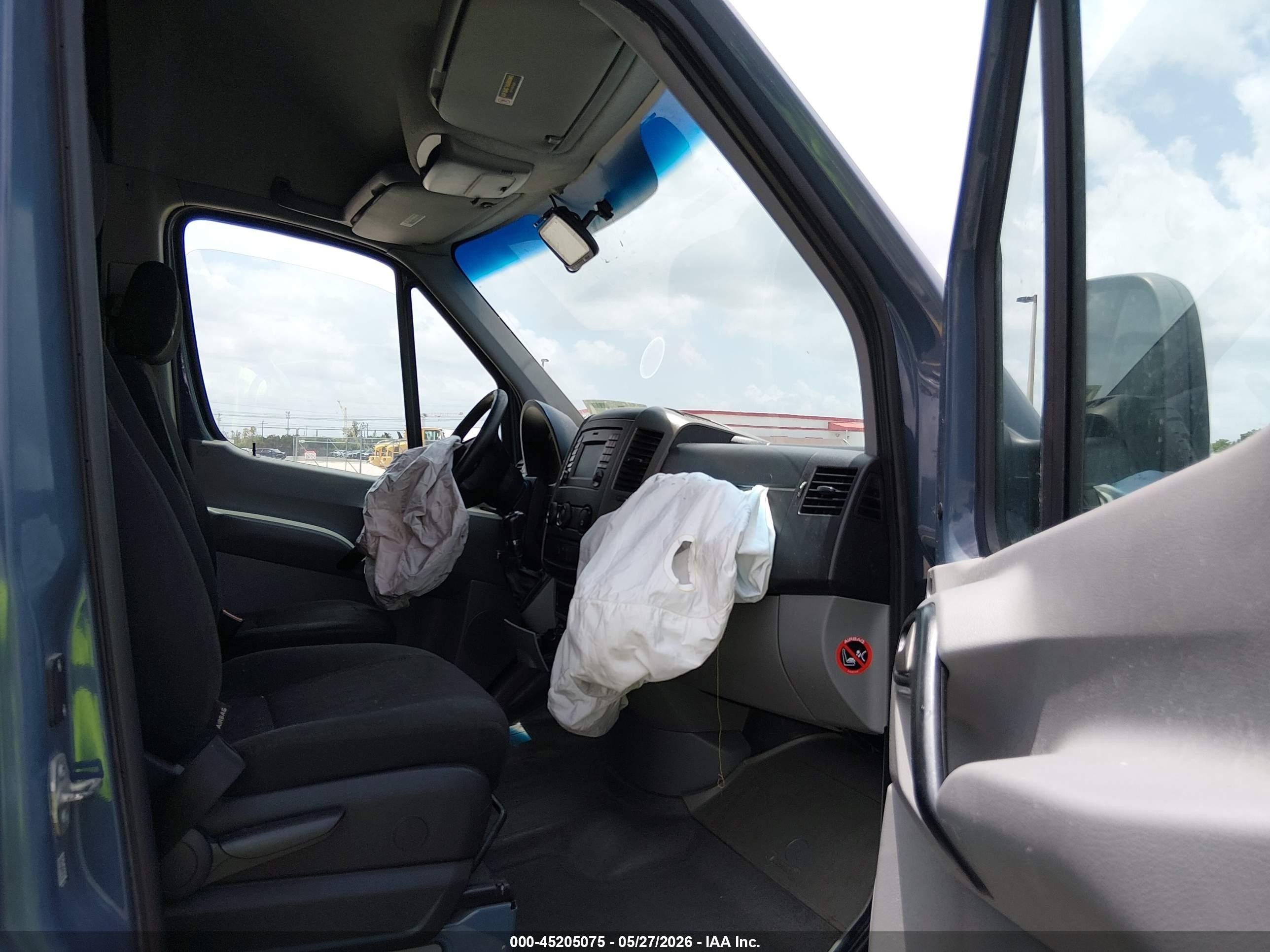 2018 Mercedes-benz Sprinter 2500 Standard Roof V6 Серый vin: WD3PE7CD6JP632981