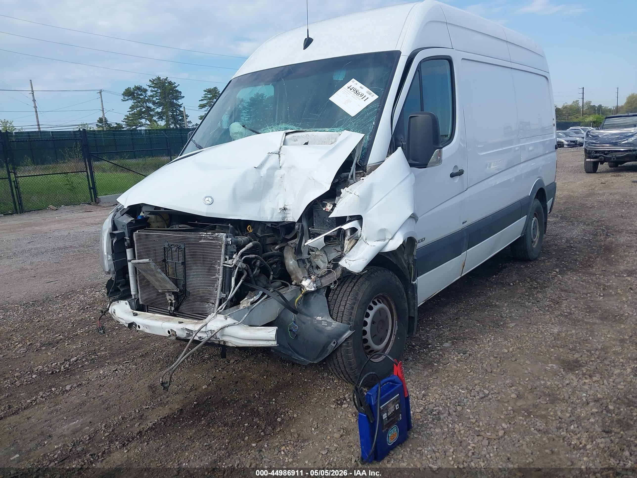 2014 Mercedes-benz Sprinter 2500 Normal Roof White vin: WD3PE7DC5E5936892