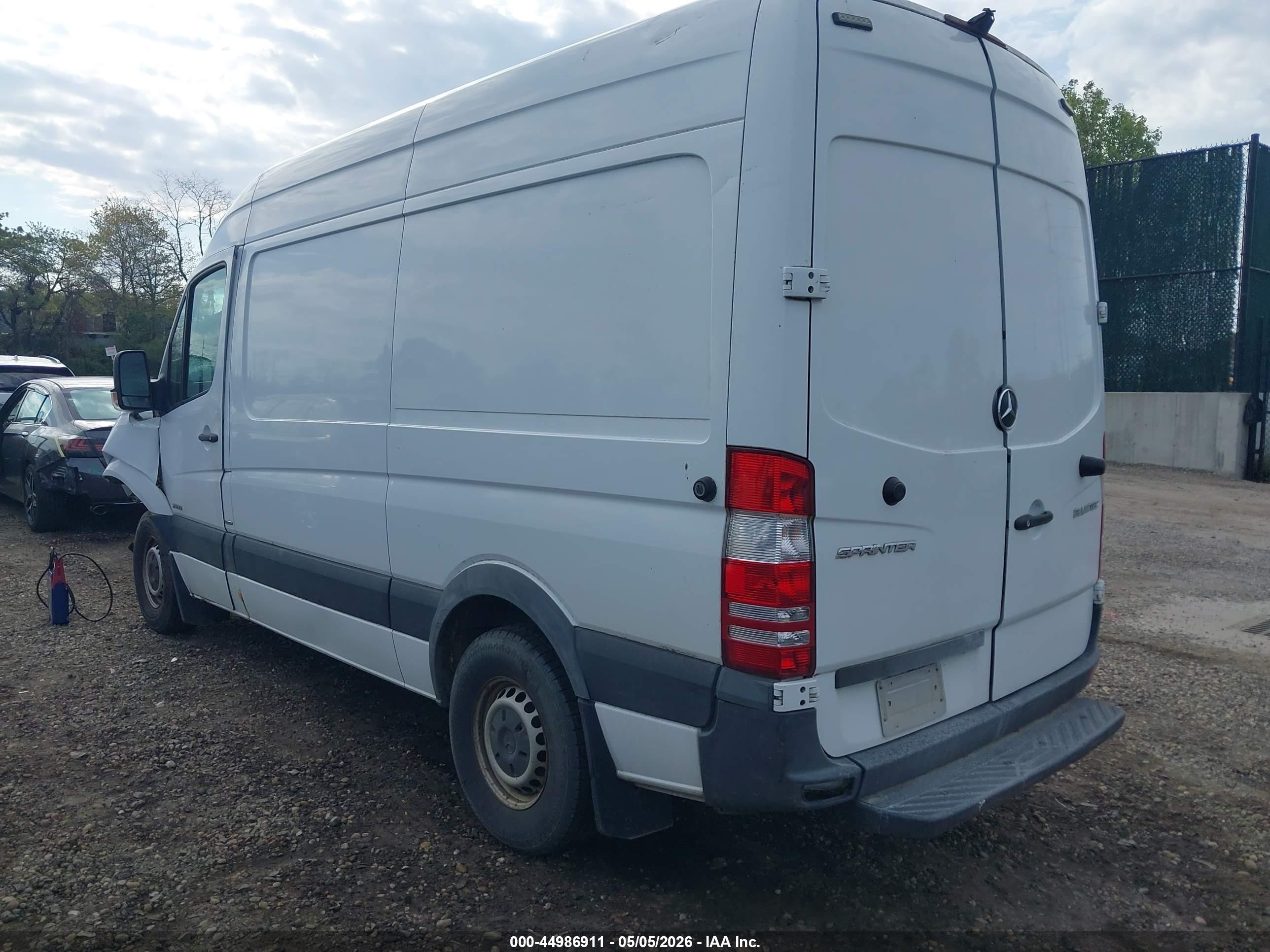 2014 Mercedes-benz Sprinter 2500 Normal Roof White vin: WD3PE7DC5E5936892
