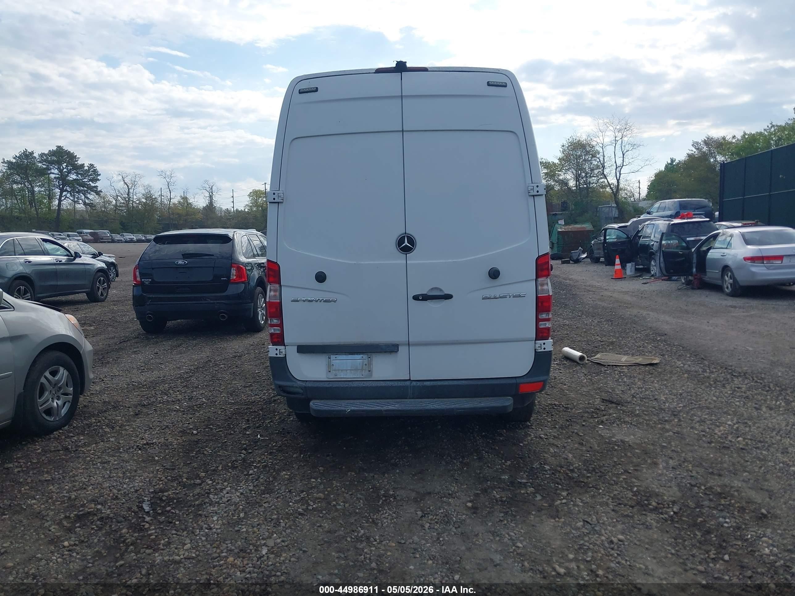 2014 Mercedes-benz Sprinter 2500 Normal Roof White vin: WD3PE7DC5E5936892