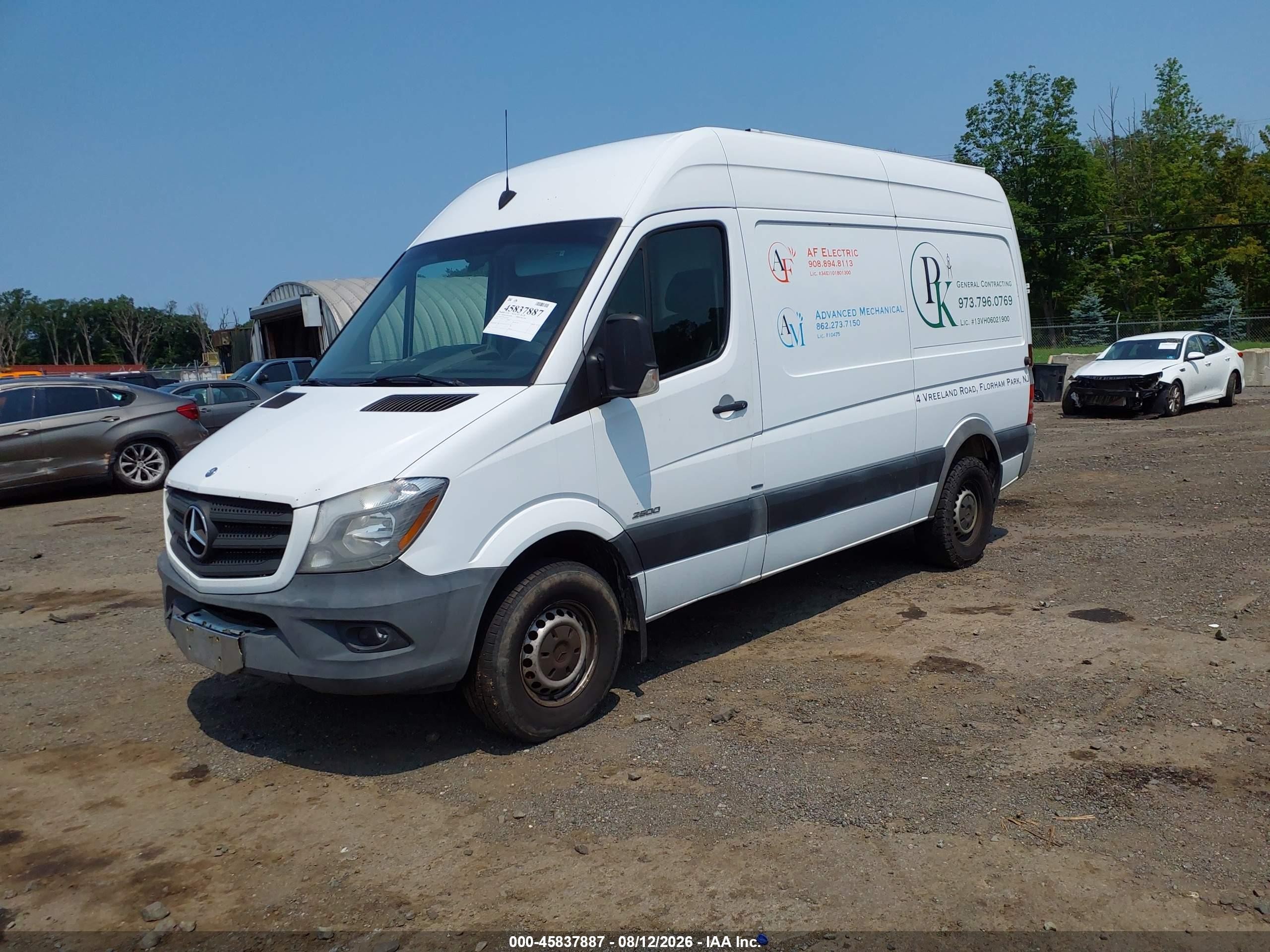 2014 Mercedes-benz Sprinter 2500 Normal Roof White vin: WD3PE7DC6E5856372