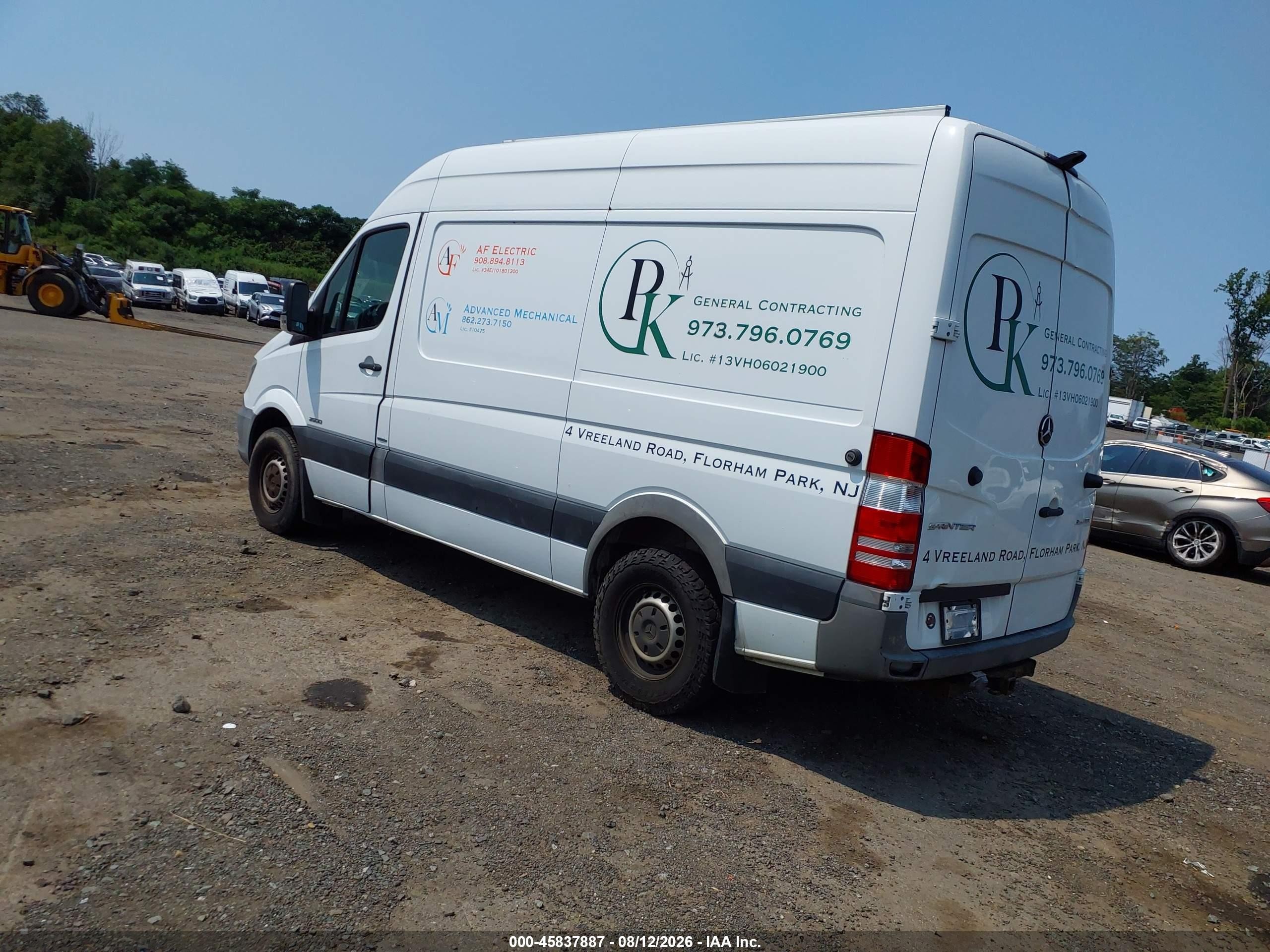 2014 Mercedes-benz Sprinter 2500 Normal Roof White vin: WD3PE7DC6E5856372