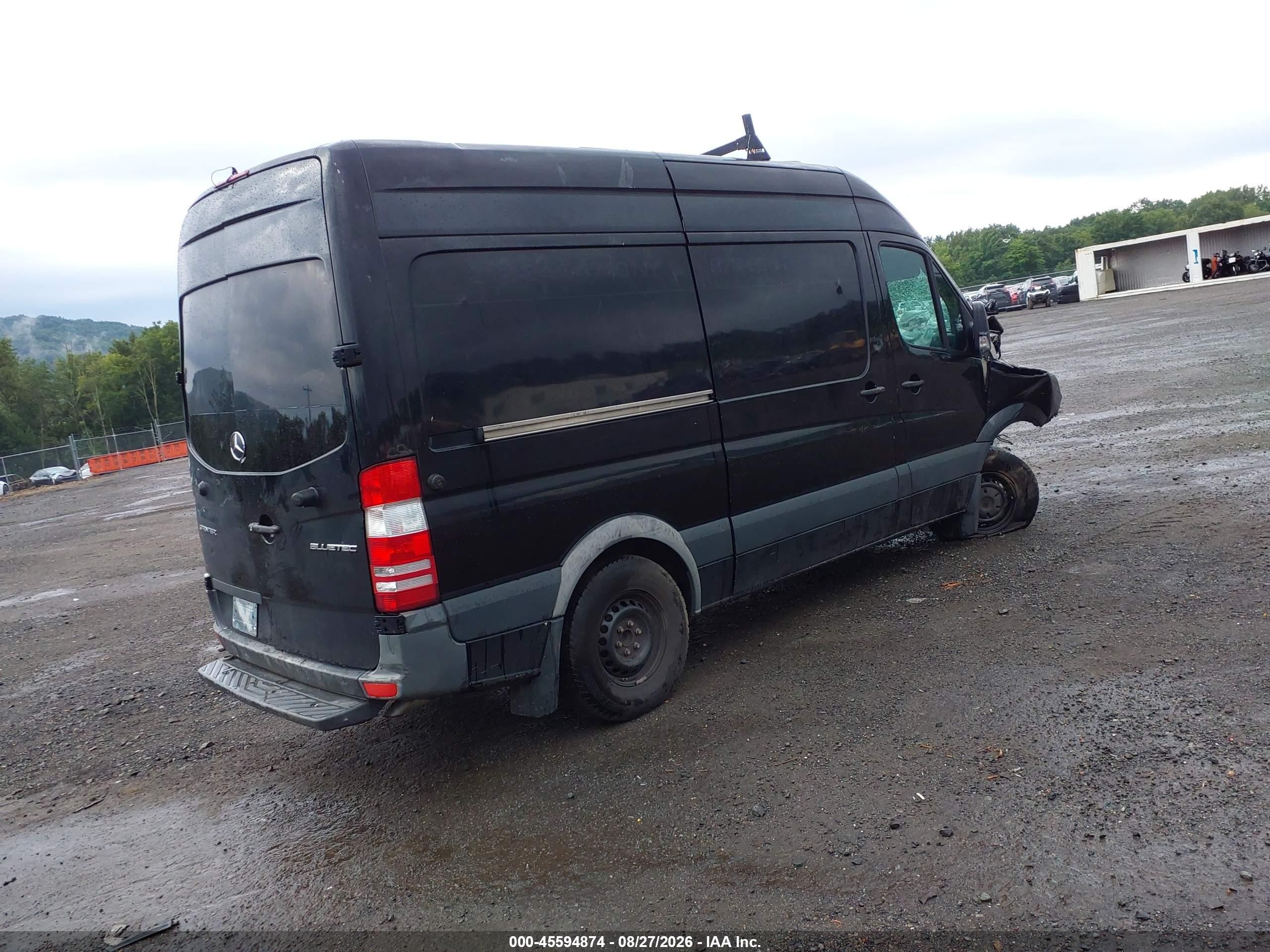 2015 Mercedes-benz Sprinter 2500 Normal Roof Черный vin: WD3PE7DC8FP118384