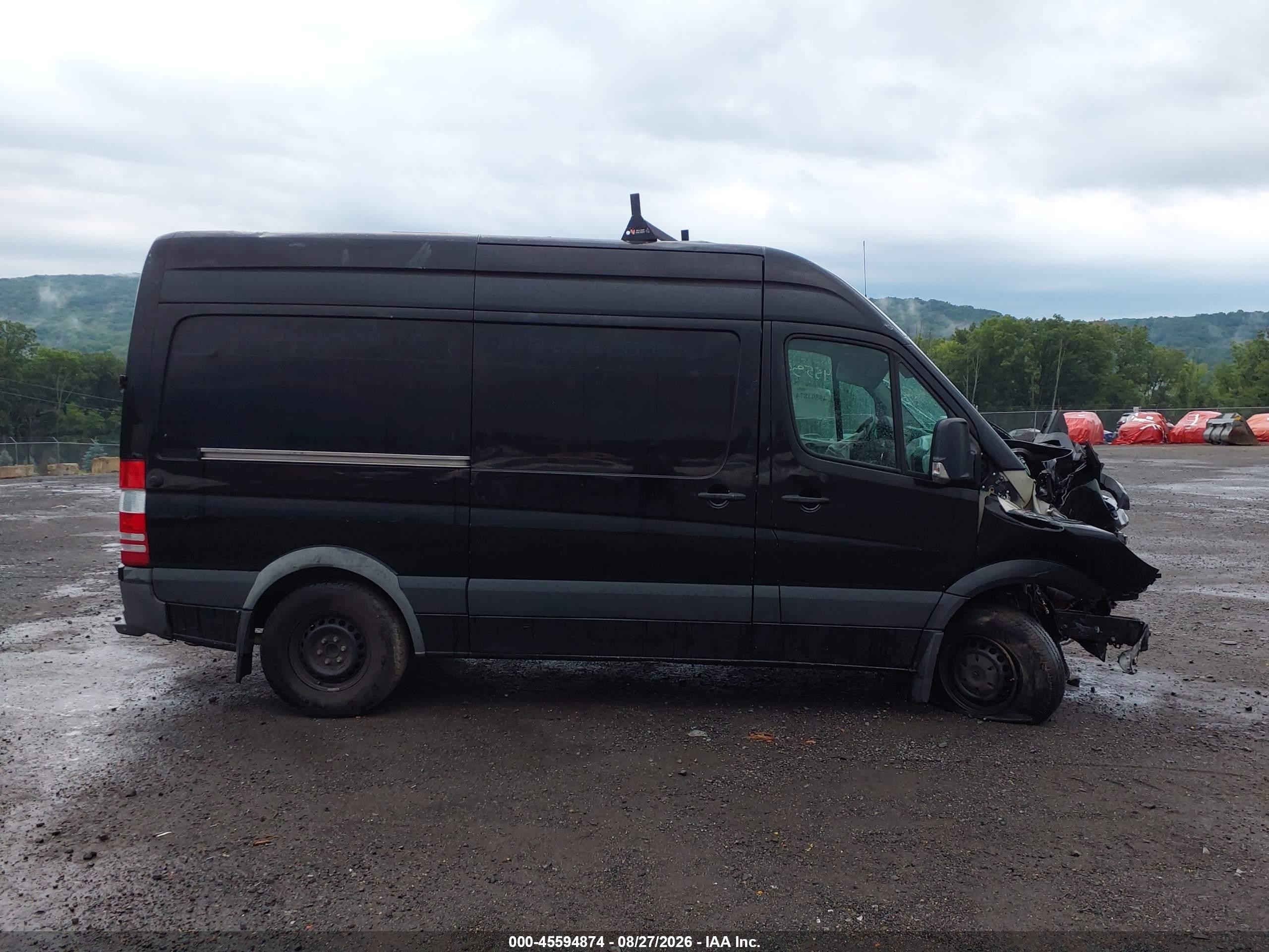 2015 Mercedes-benz Sprinter 2500 Normal Roof Черный vin: WD3PE7DC8FP118384