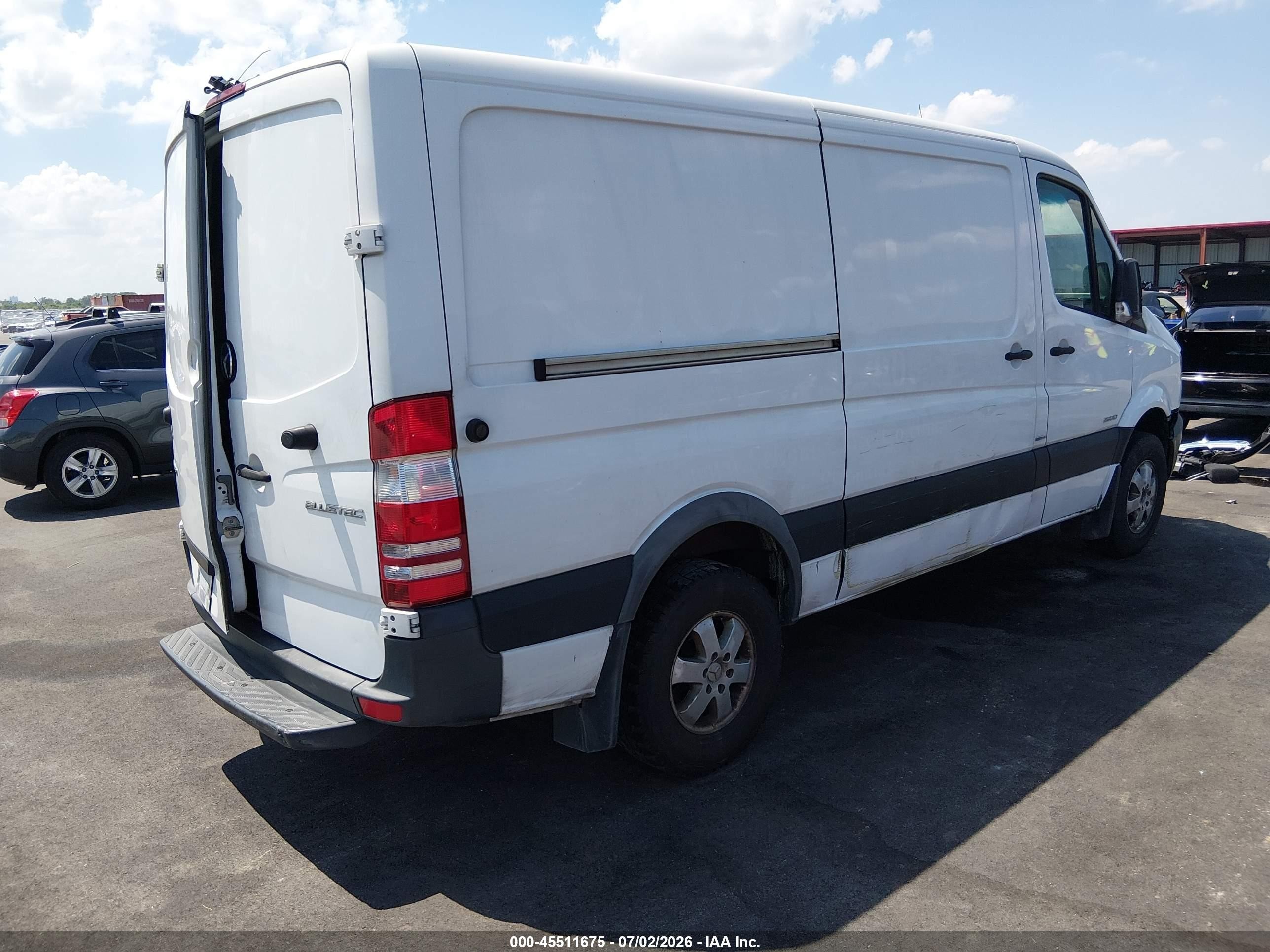 2015 Mercedes-benz Sprinter 2500 Normal Roof White vin: WD3PE7DC9F5993498