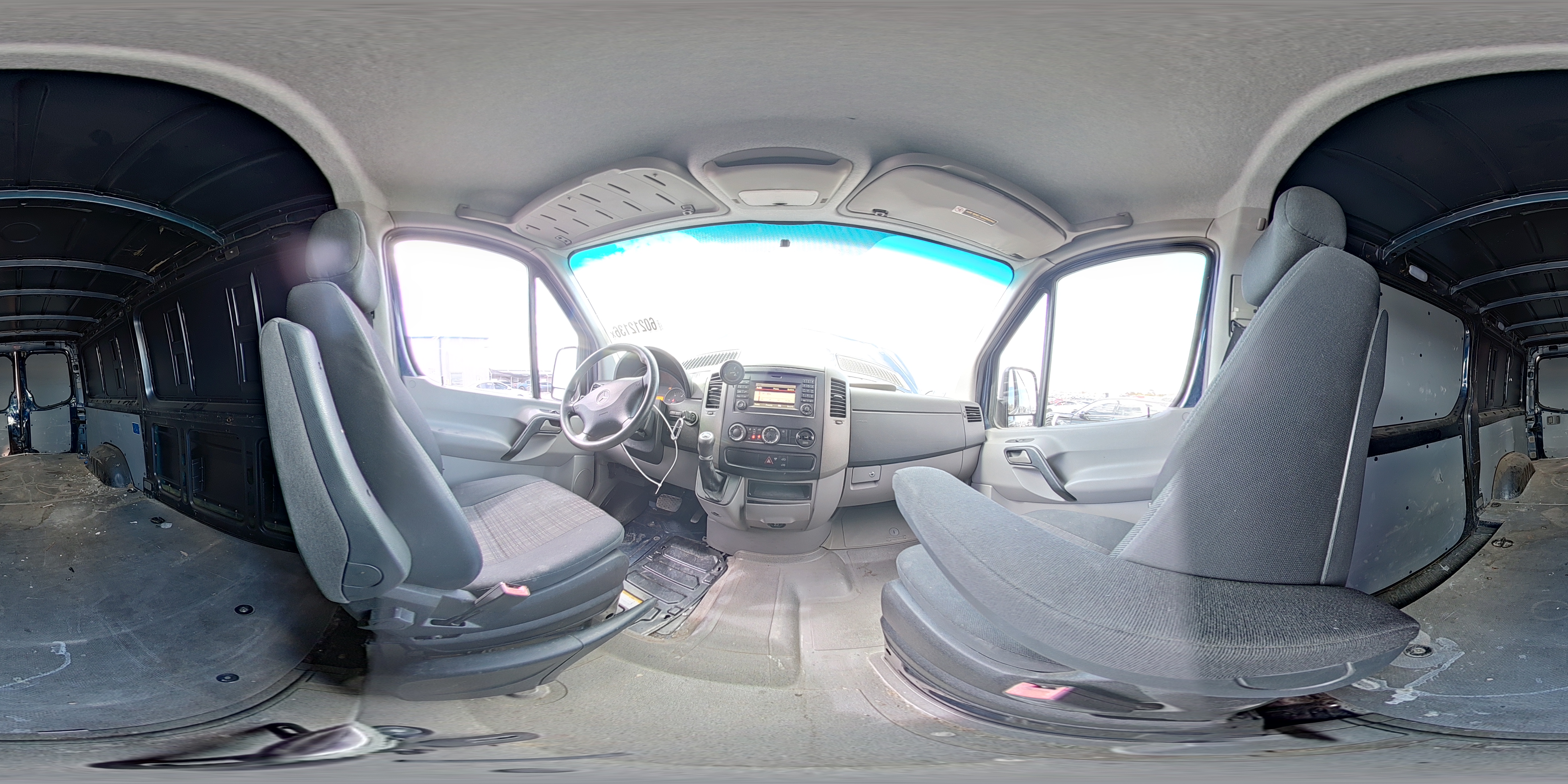 2016 Mercedes-benz Sprinter 2500 Blue vin: WD3PE7DD4GP272892