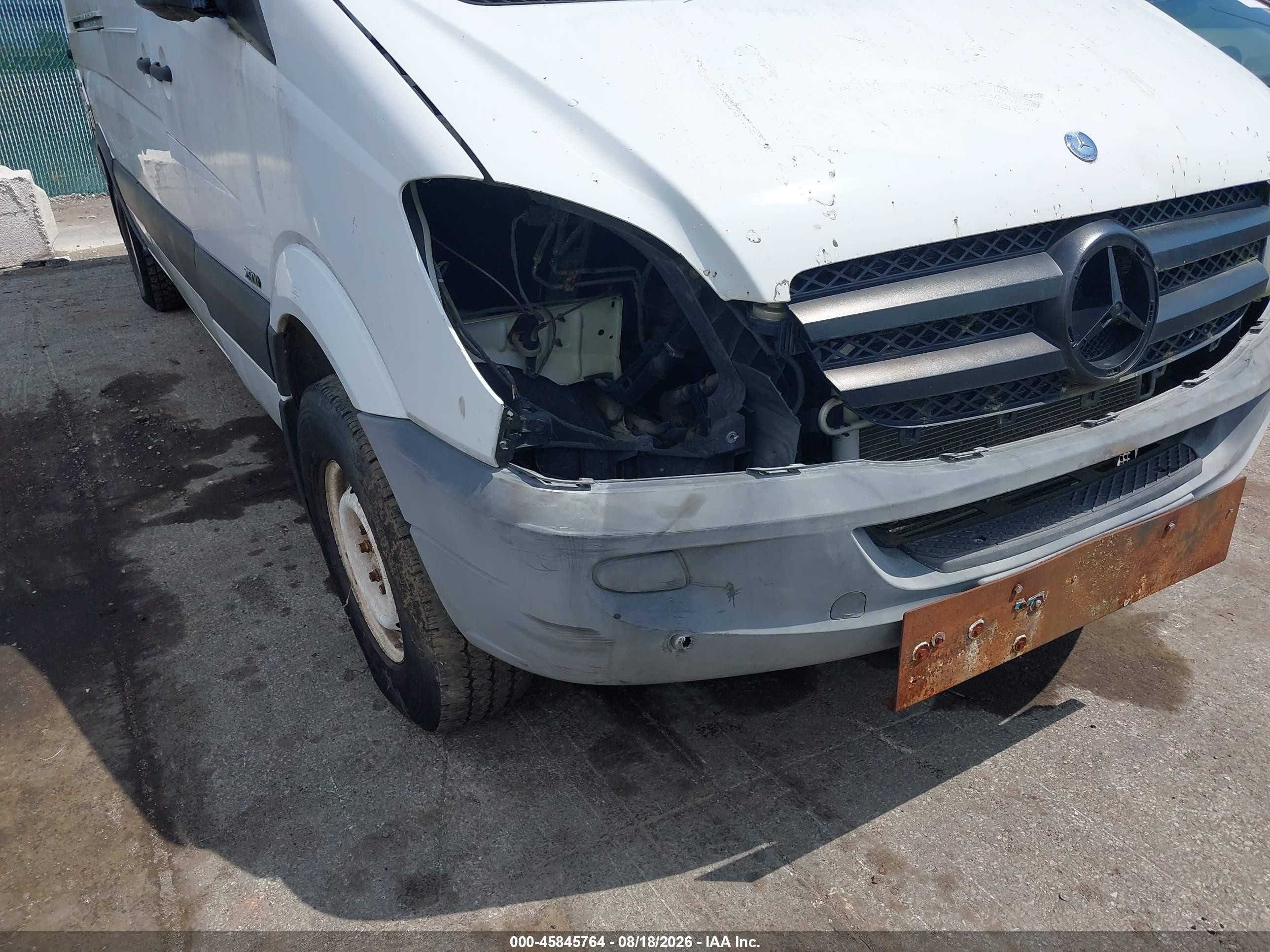 2012 Mercedes-benz Sprinter 2500 High Roof White vin: WD3PE8CB0C5704146