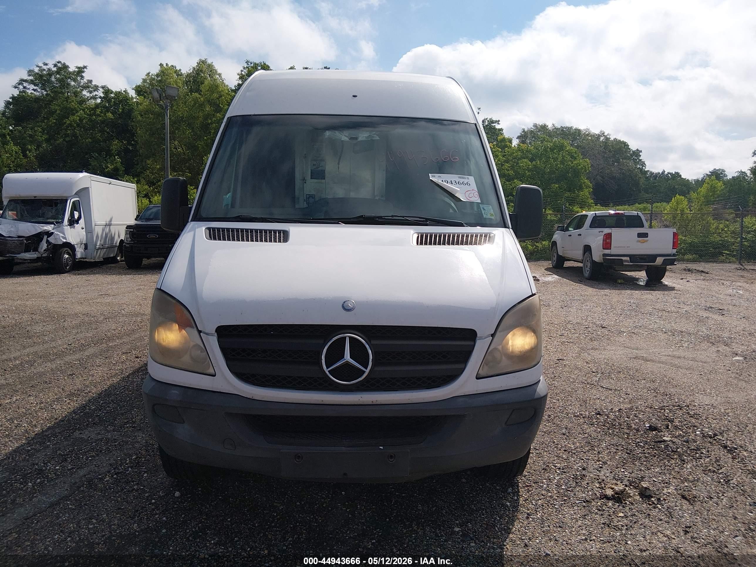 2012 Mercedes-benz Sprinter 2500 High Roof White vin: WD3PE8CB2C5716489
