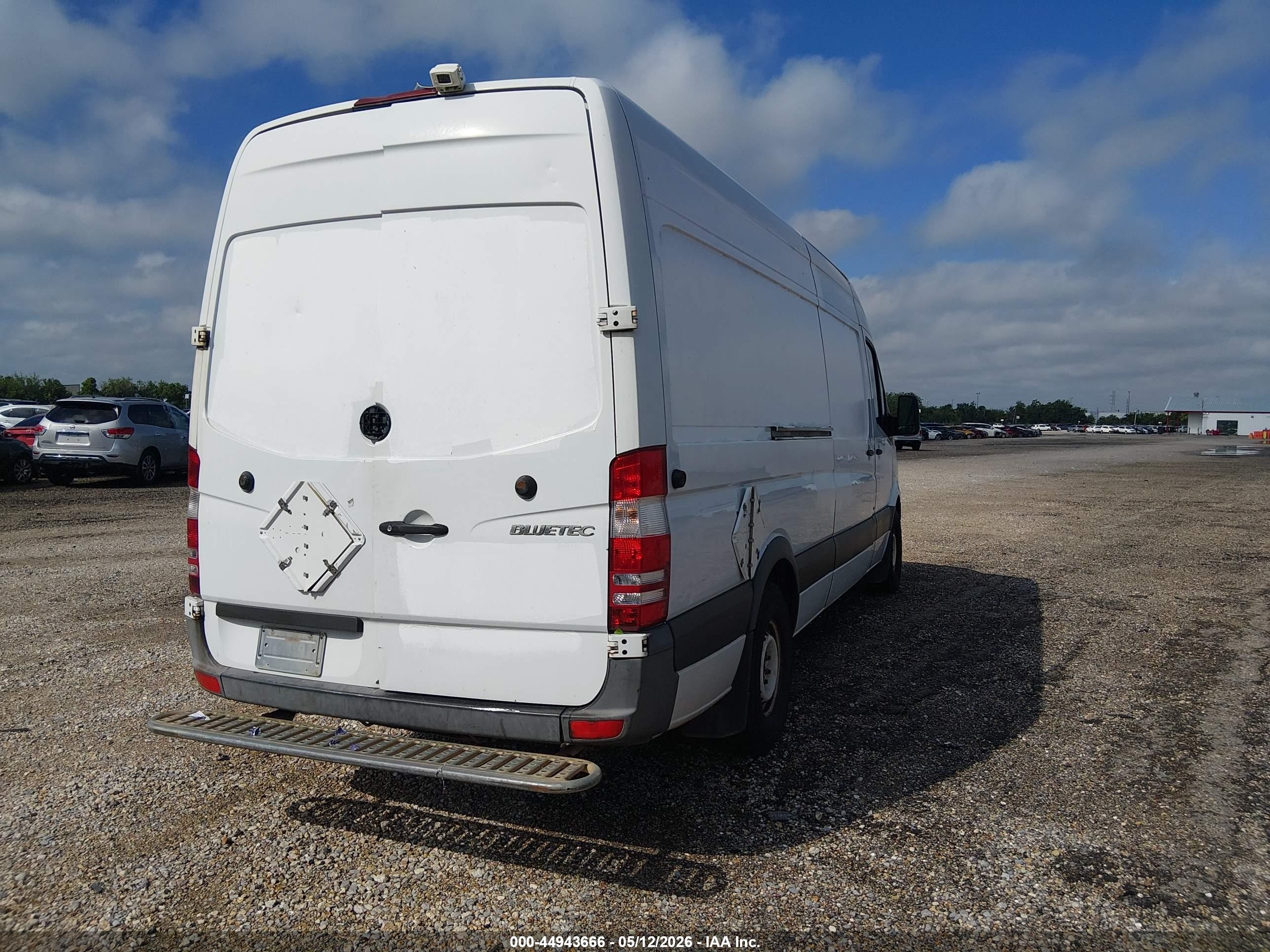 2012 Mercedes-benz Sprinter 2500 High Roof White vin: WD3PE8CB2C5716489