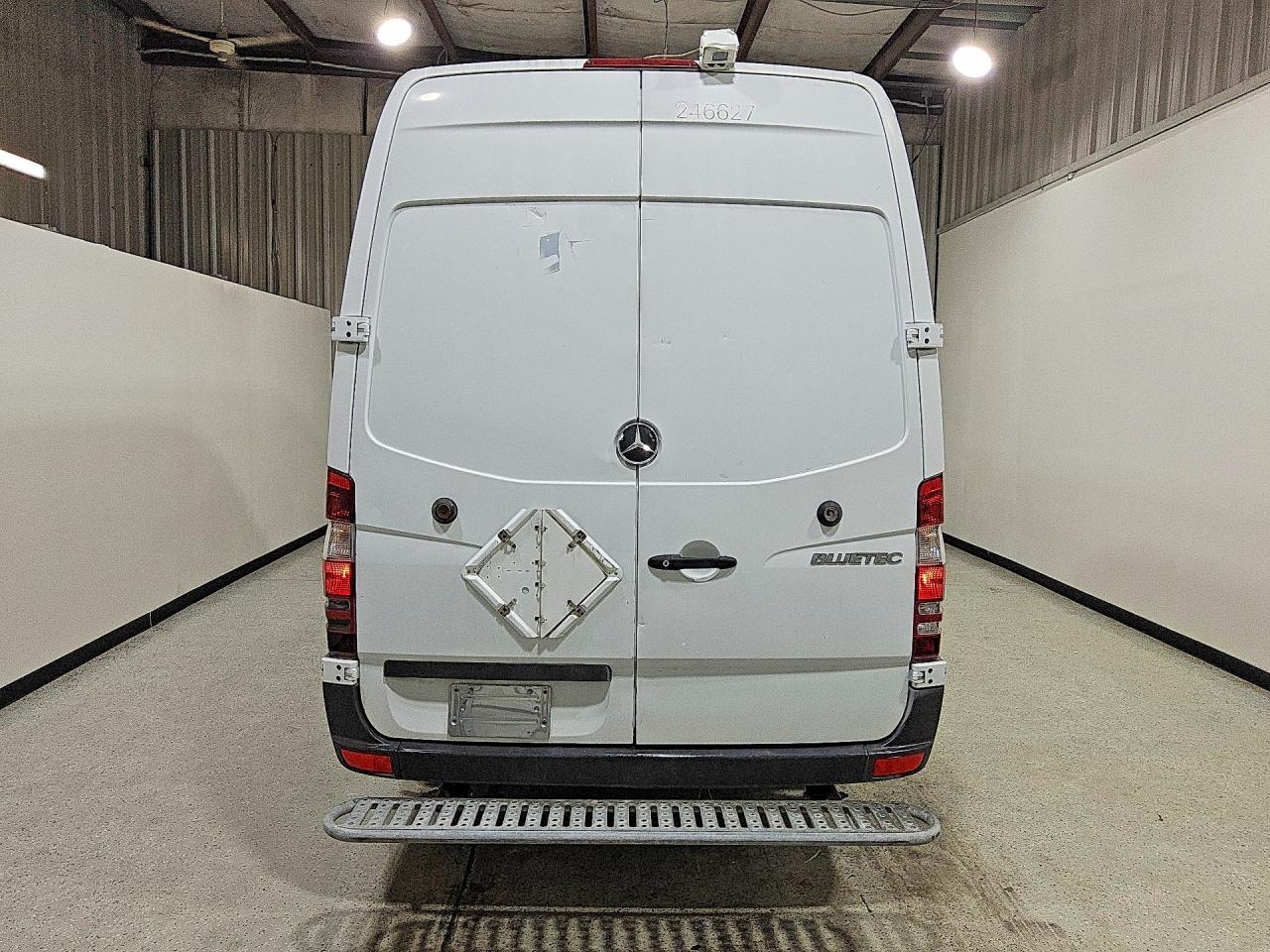2012 Mercedes-benz Sprinter 2500 White vin: WD3PE8CB3C5612268