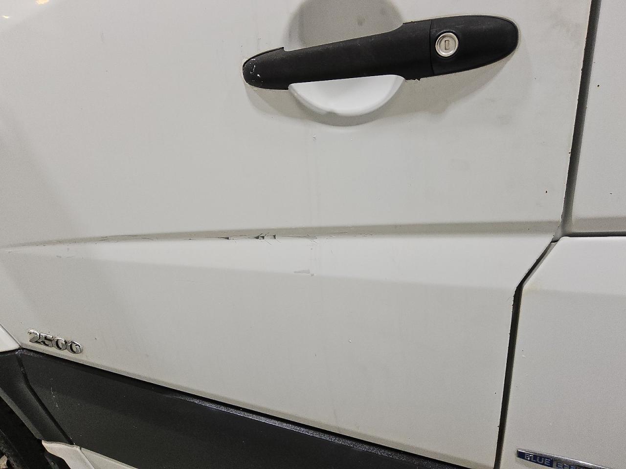 2012 Mercedes-benz Sprinter 2500 White vin: WD3PE8CB3C5612268 Damage: Left Front Door, Chipped, 3