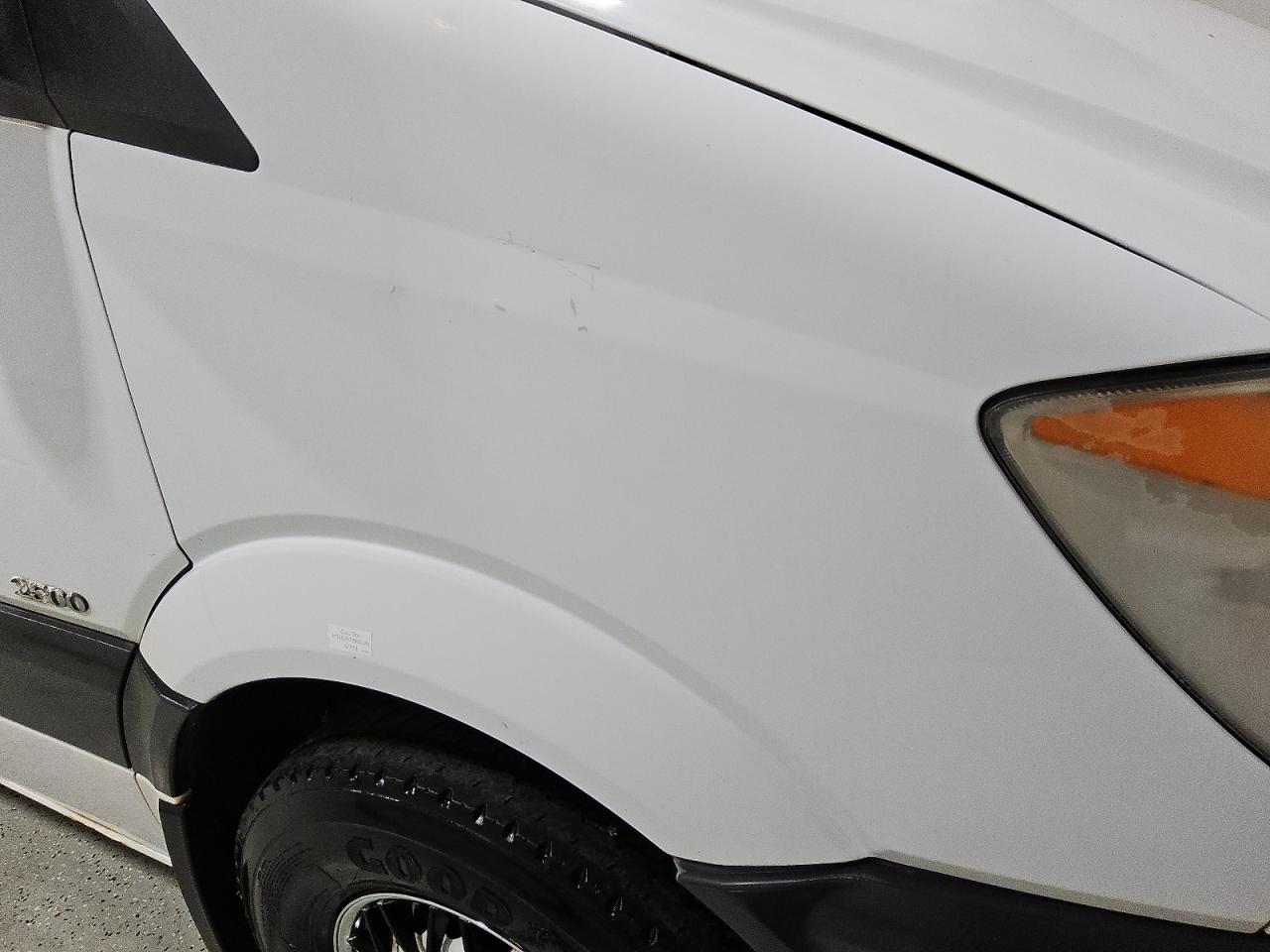 2012 Mercedes-benz Sprinter 2500 White vin: WD3PE8CB3C5612268 Damage: Right Front Fender, Chipped, 3