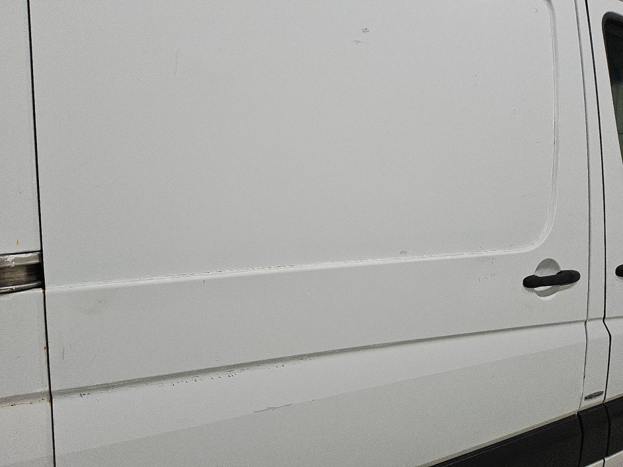 2012 Mercedes-benz Sprinter 2500 White vin: WD3PE8CB3C5612268 Damage: Right Sliding Door, Heavy Scratch, 1 To 2 Inches