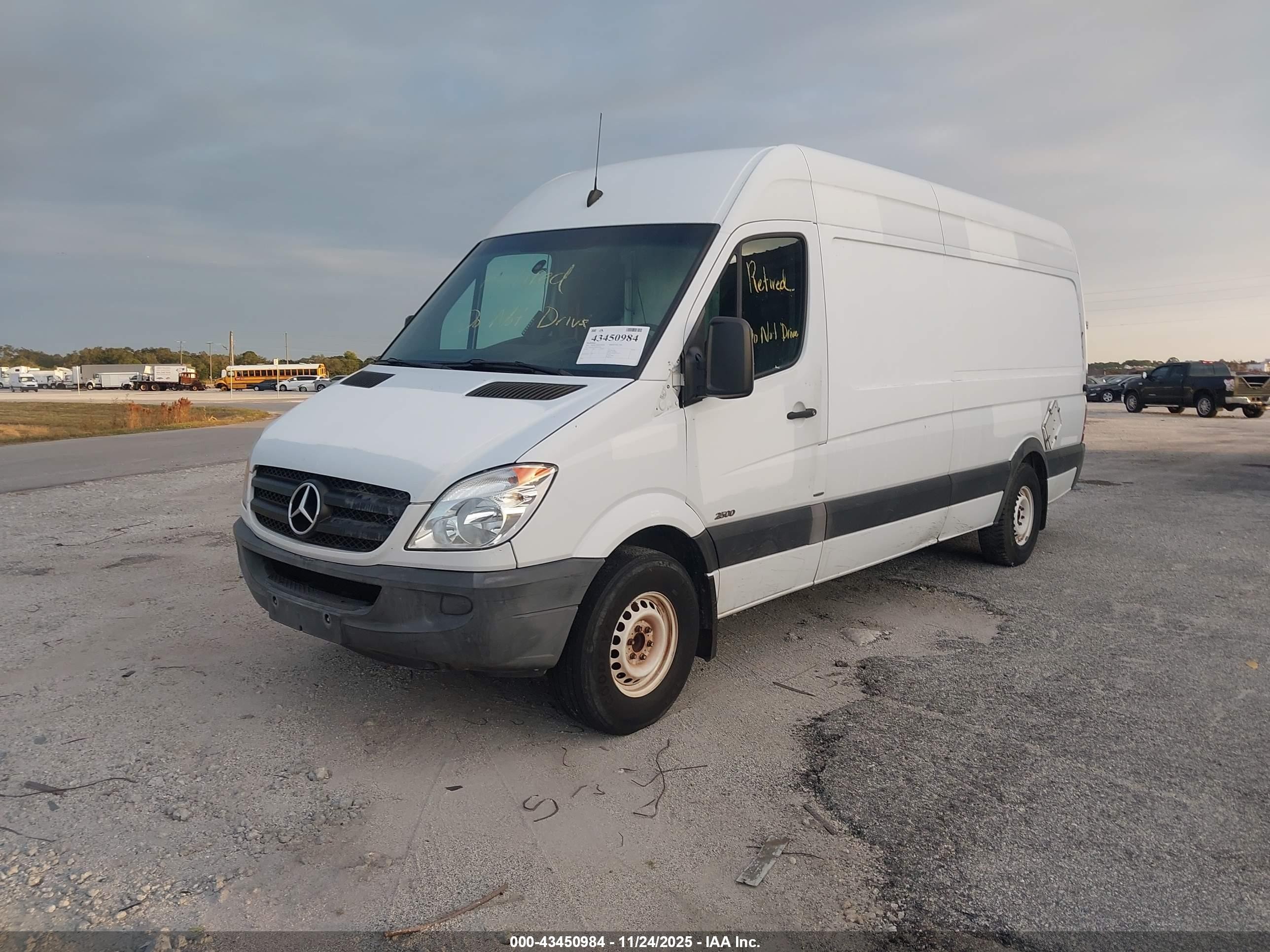 2011 Mercedes-benz Sprinter 2500 High Roof White vin: WD3PE8CB4B5560308