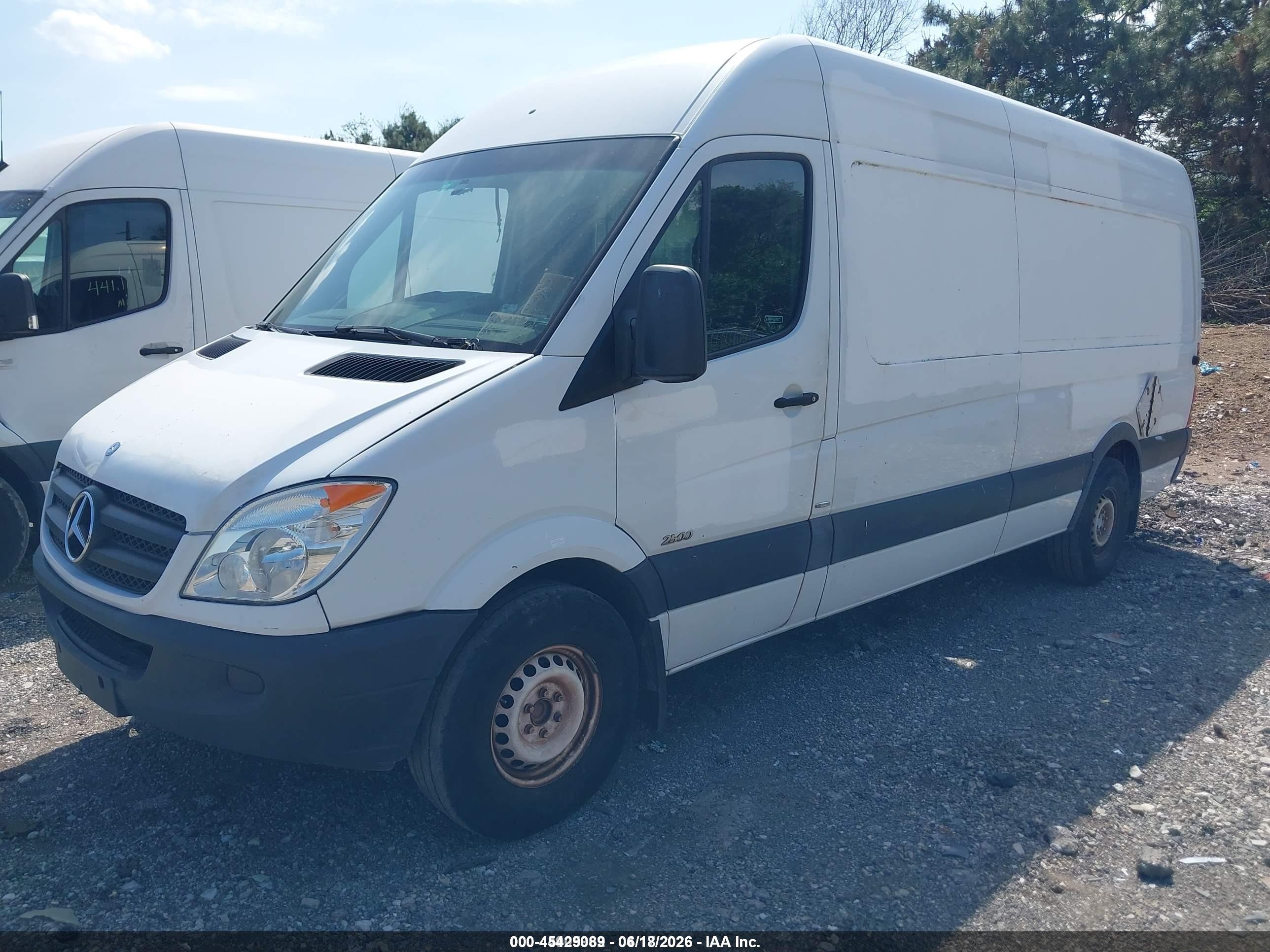 2012 Mercedes-benz Sprinter 2500 High Roof Белый vin: WD3PE8CB4C5683799