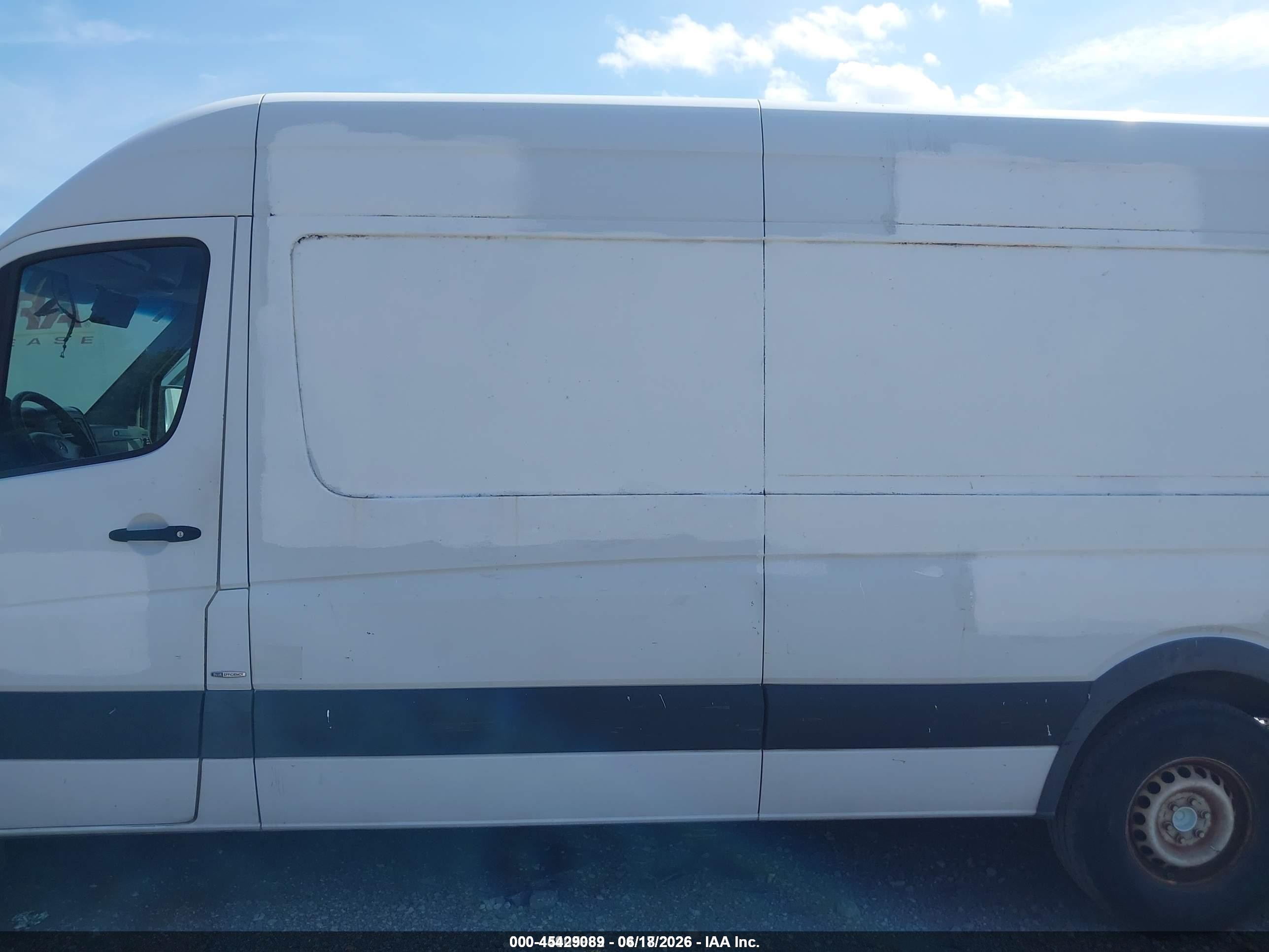 2012 Mercedes-benz Sprinter 2500 High Roof Белый vin: WD3PE8CB4C5683799
