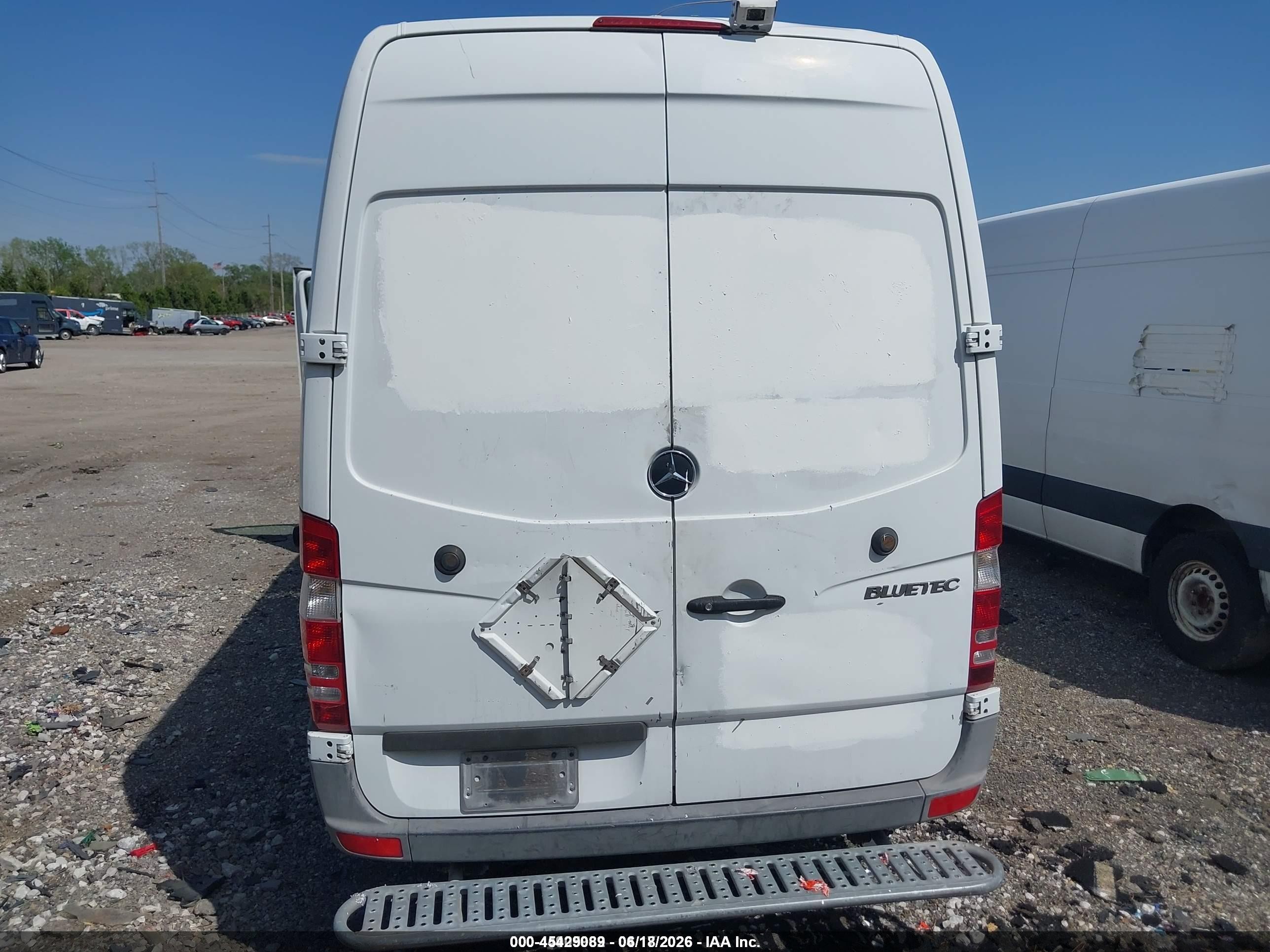 2012 Mercedes-benz Sprinter 2500 High Roof Белый vin: WD3PE8CB4C5683799