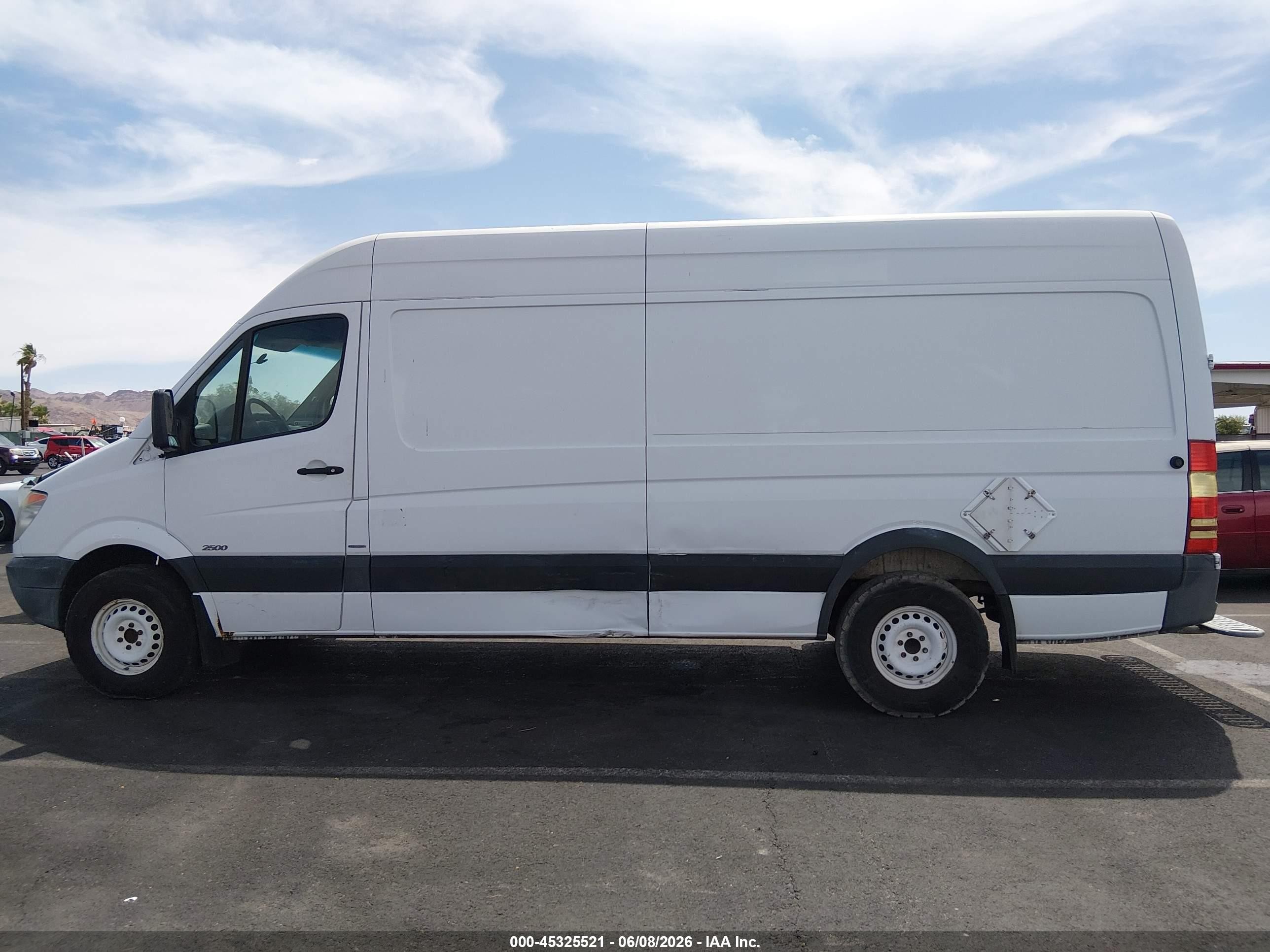 2012 Mercedes-benz Sprinter 2500 High Roof Белый vin: WD3PE8CB6C5716155
