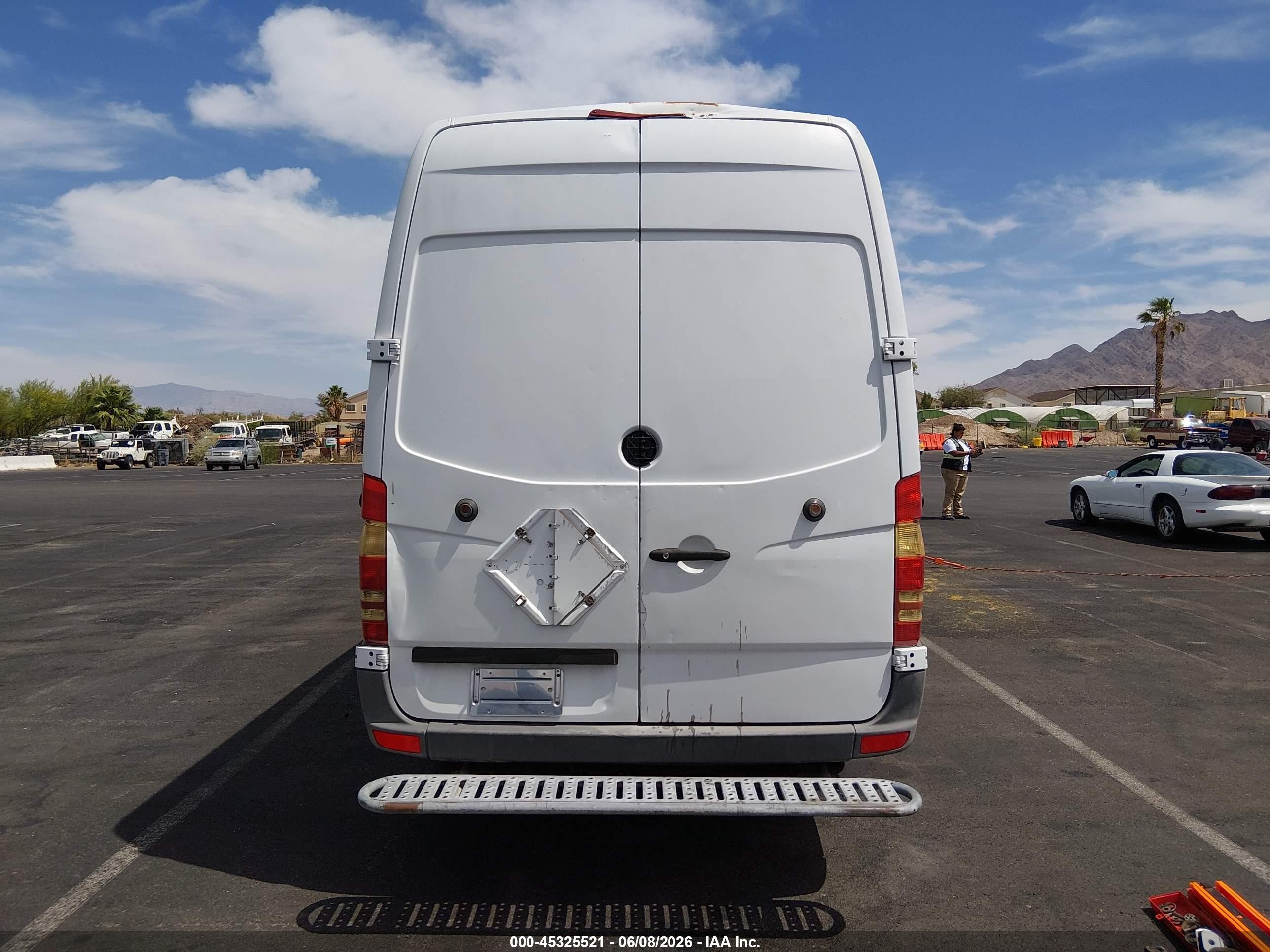 2012 Mercedes-benz Sprinter 2500 High Roof Белый vin: WD3PE8CB6C5716155