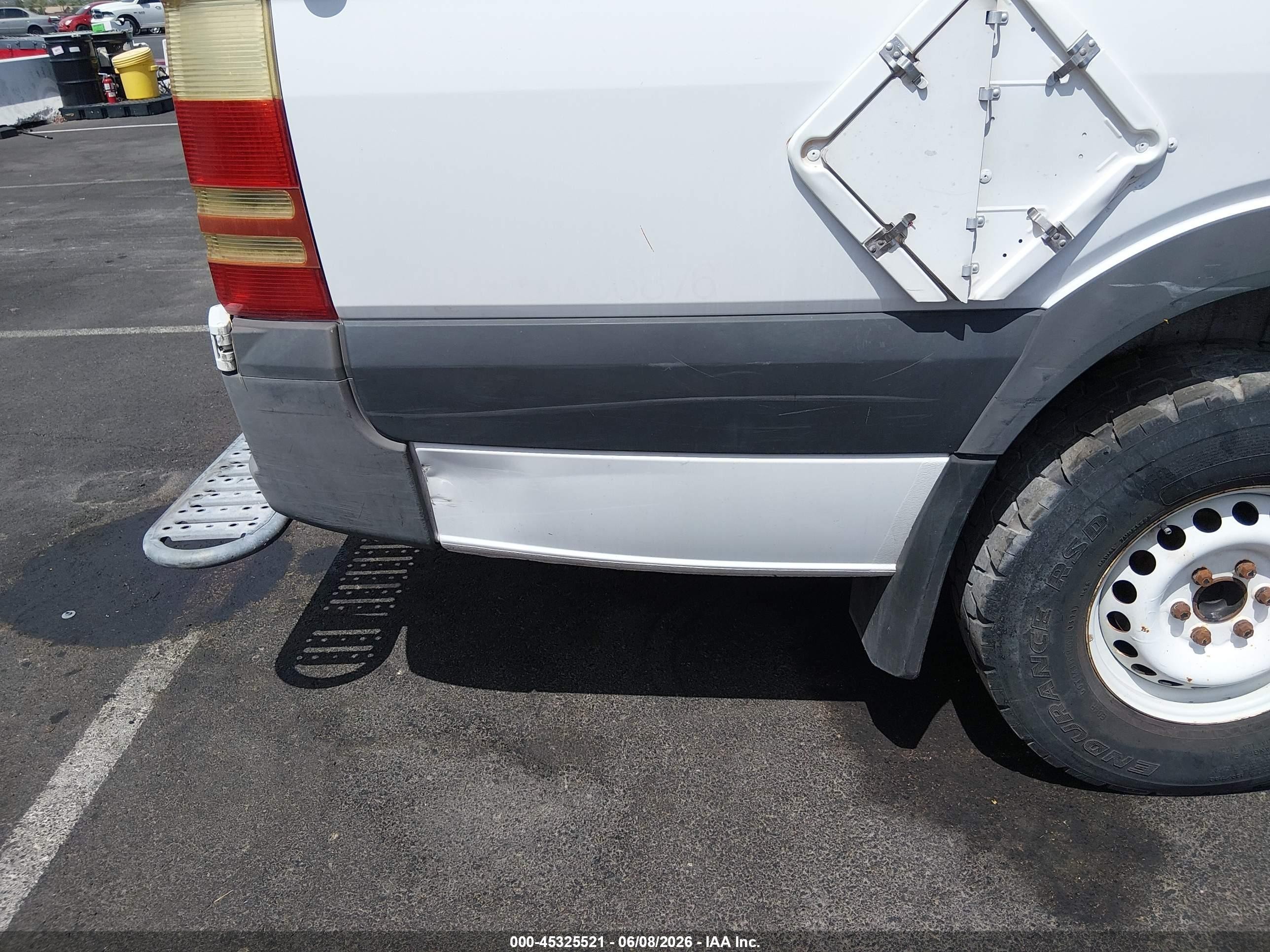 2012 Mercedes-benz Sprinter 2500 High Roof Белый vin: WD3PE8CB6C5716155