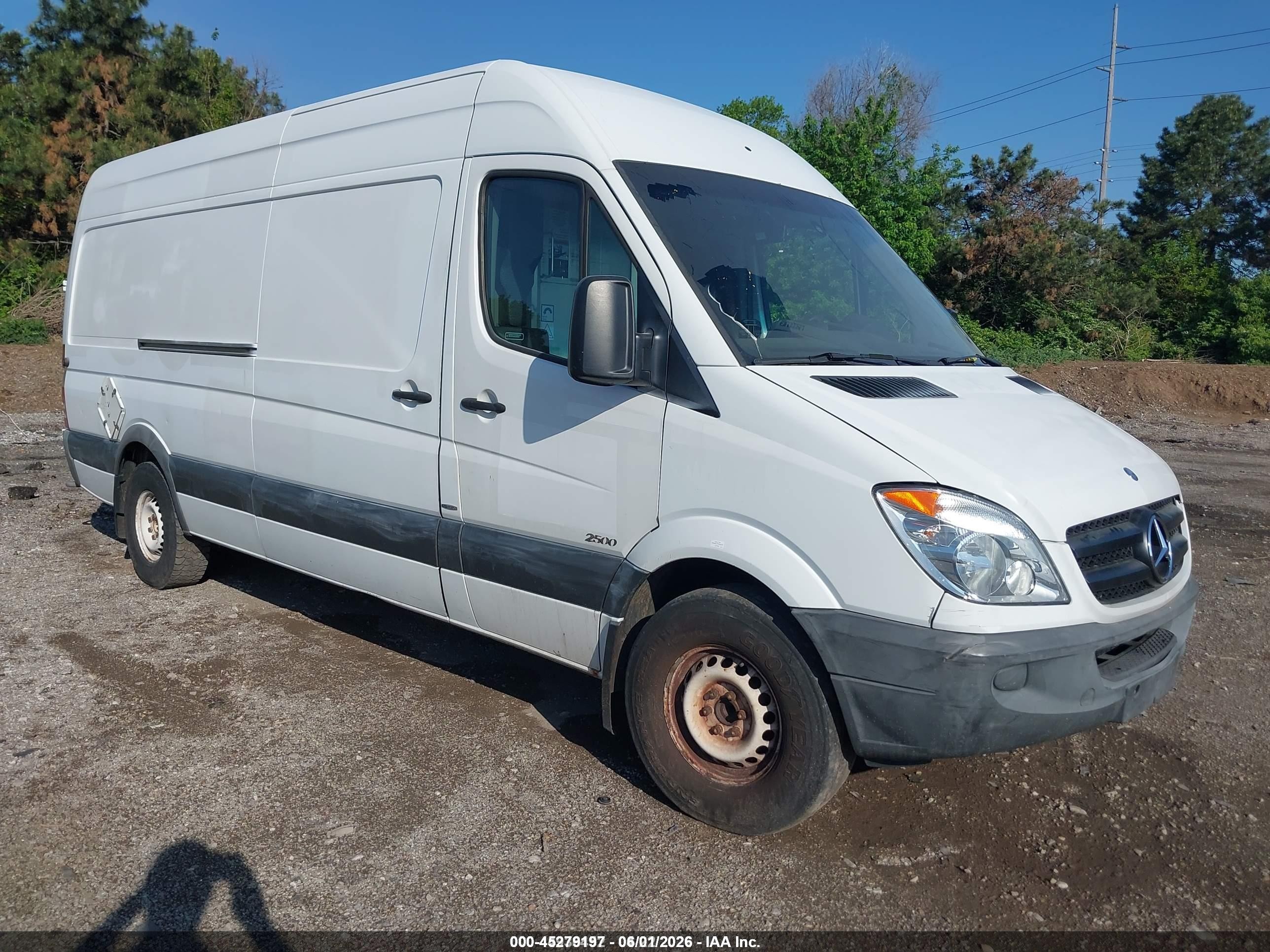 2012 Mercedes-benz Sprinter 2500 High Roof Белый vin: WD3PE8CB7C5672506