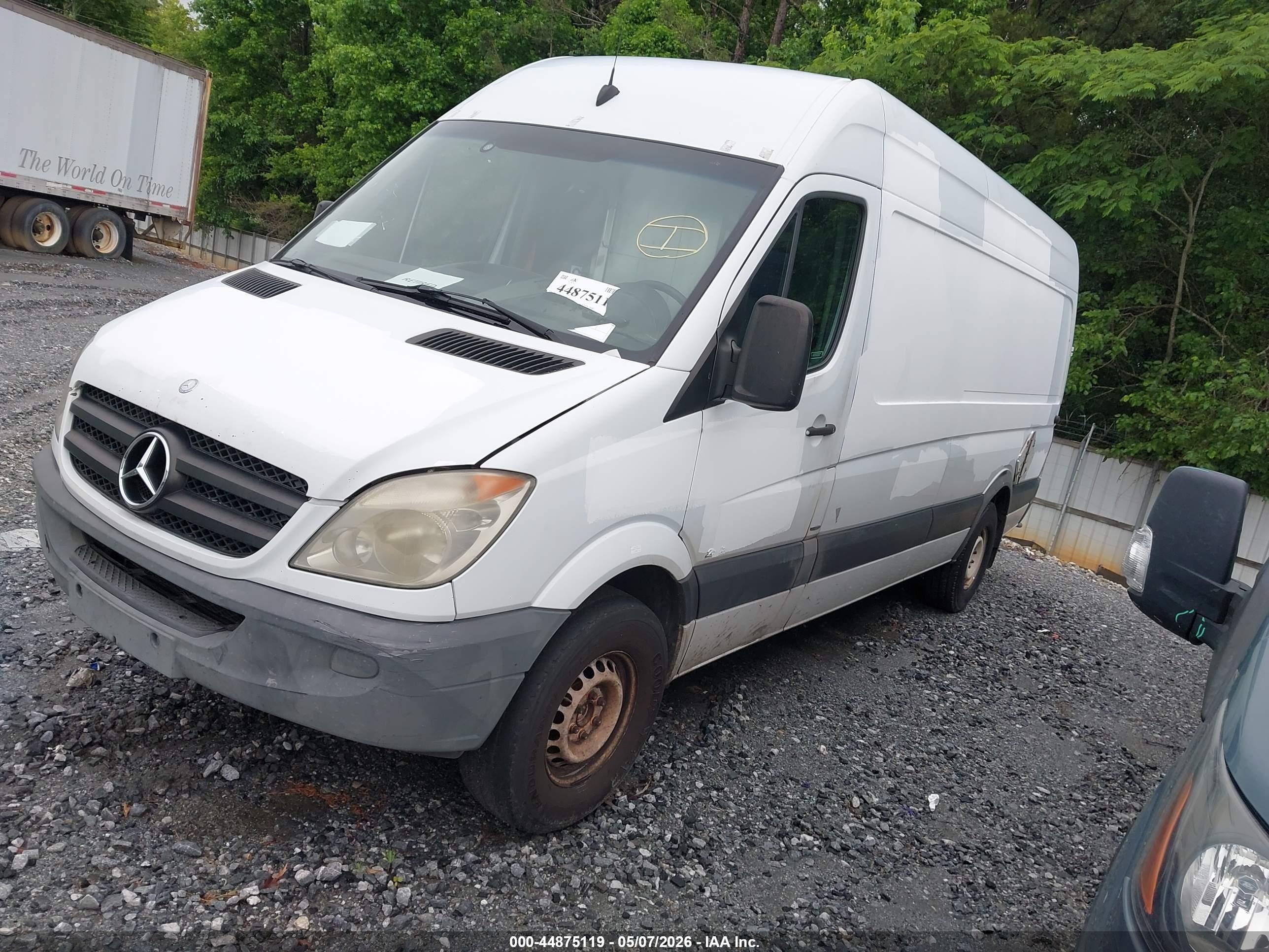 2011 Mercedes-benz Sprinter 2500 High Roof White vin: WD3PE8CB8B5608845