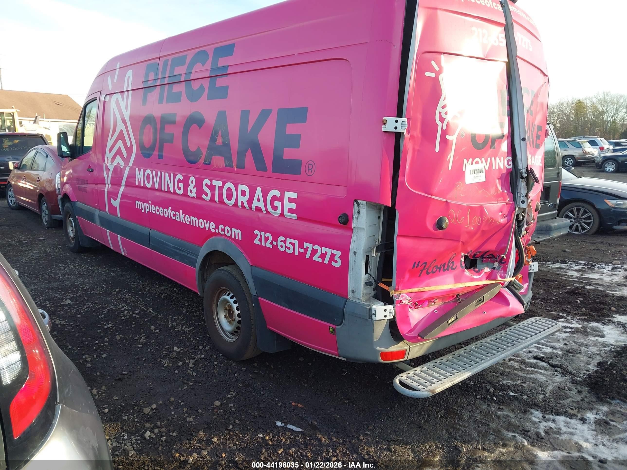 2012 Mercedes-benz Sprinter 2500 High Roof Pink vin: WD3PE8CB9C5613215