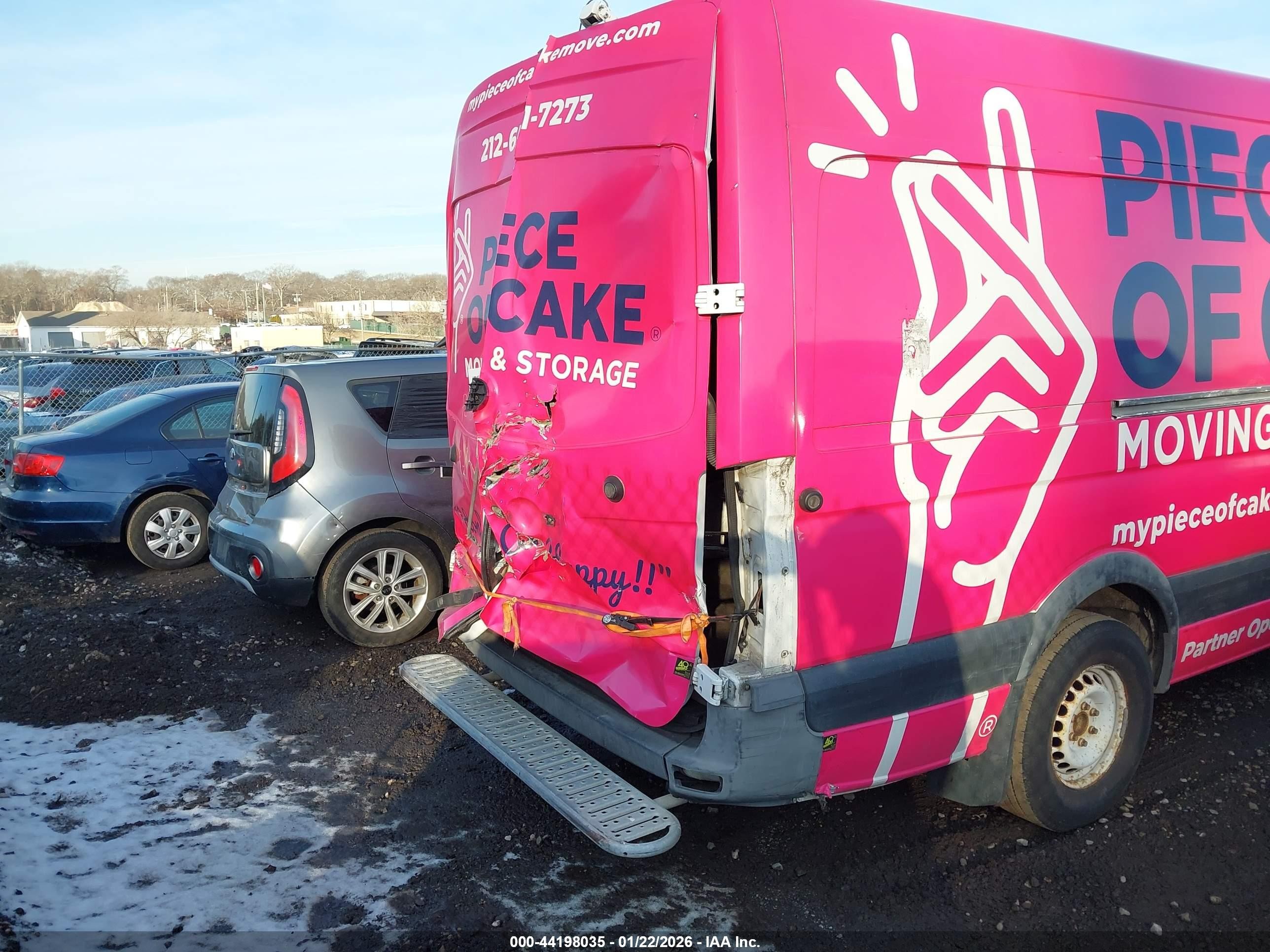 2012 Mercedes-benz Sprinter 2500 High Roof Pink vin: WD3PE8CB9C5613215