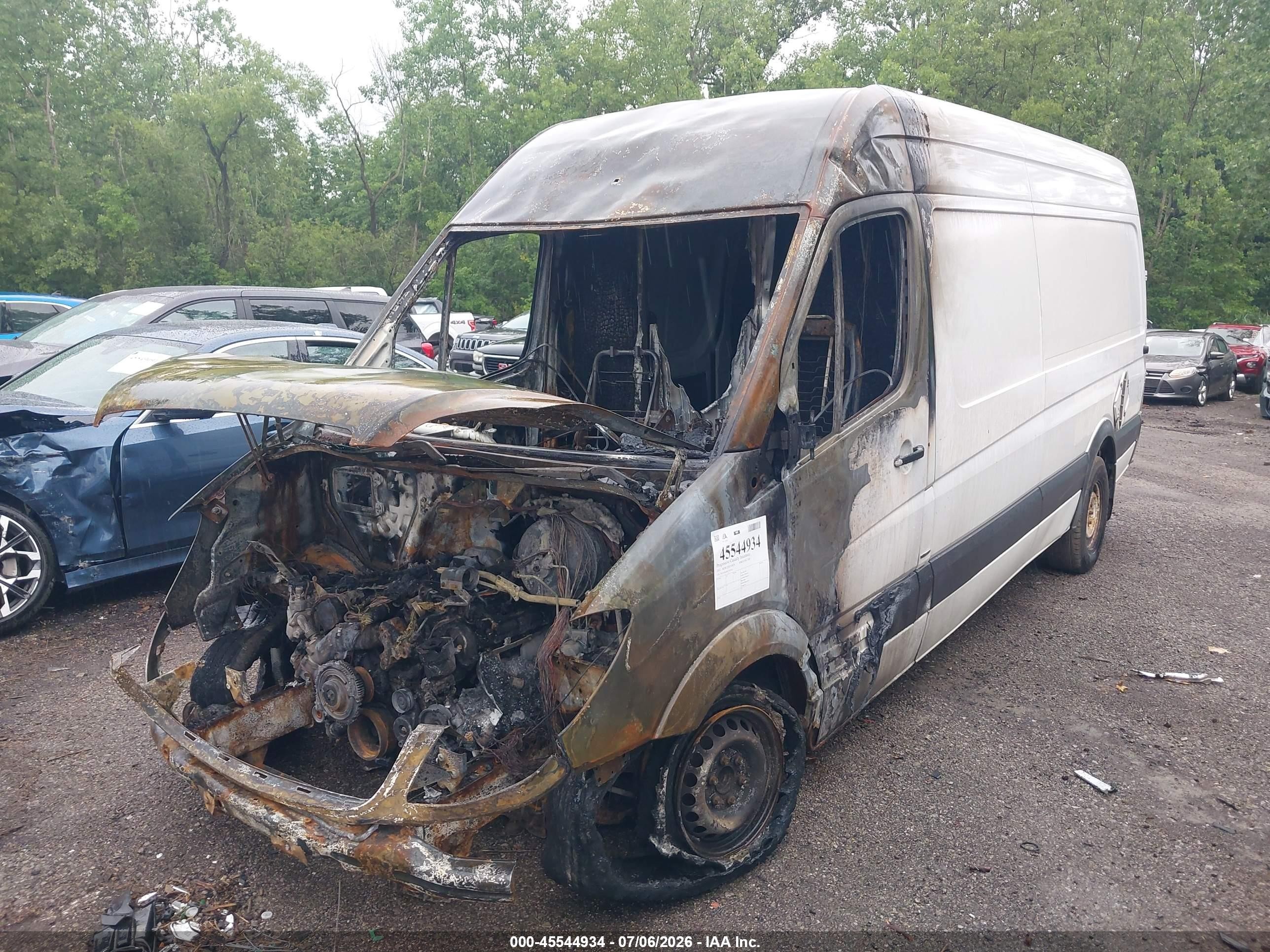 2012 Mercedes-benz Sprinter 2500 High Roof White vin: WD3PE8CB9C5702430