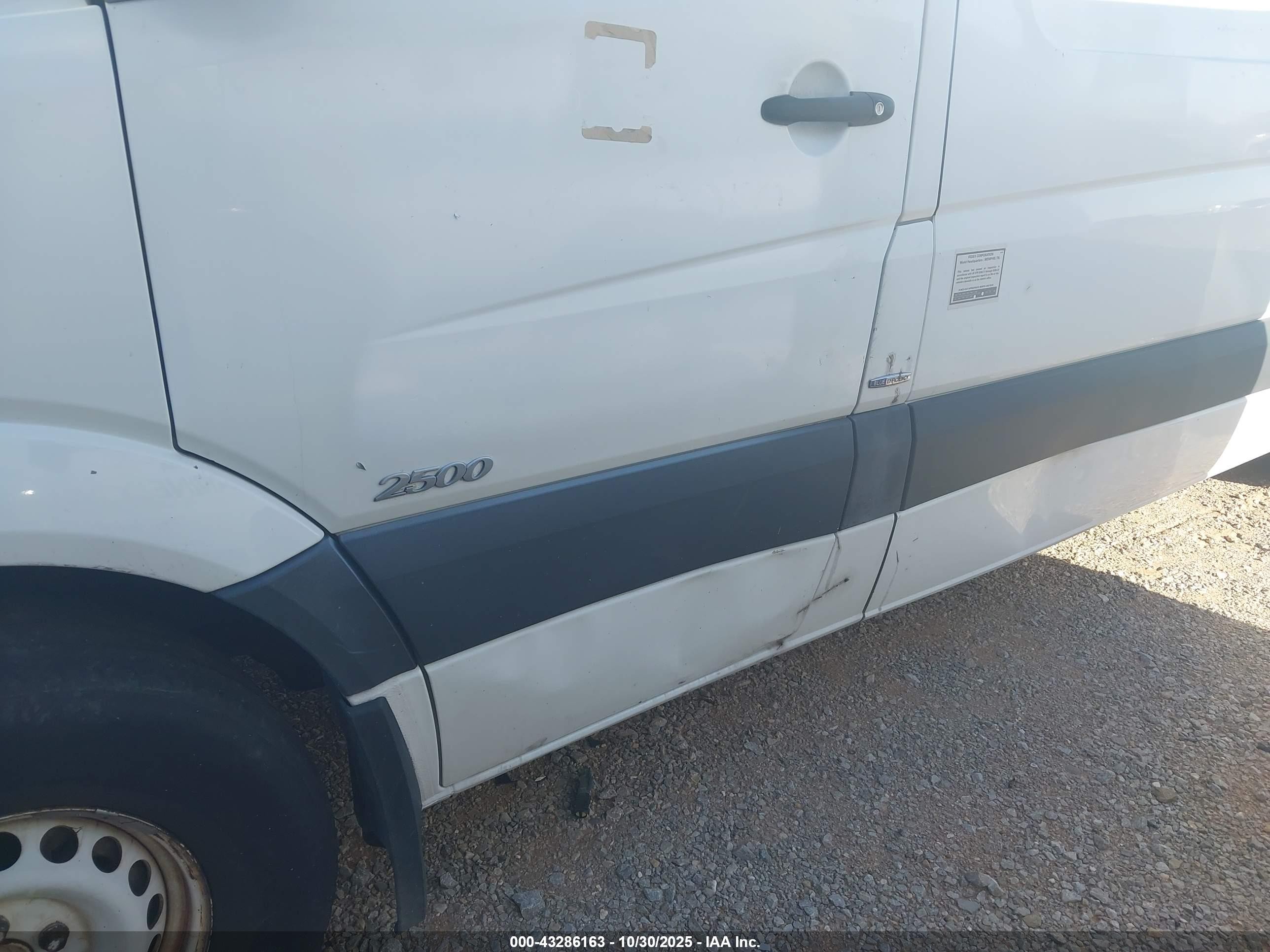 2011 Mercedes-benz Sprinter 2500 High Roof White vin: WD3PE8CBXB5567229