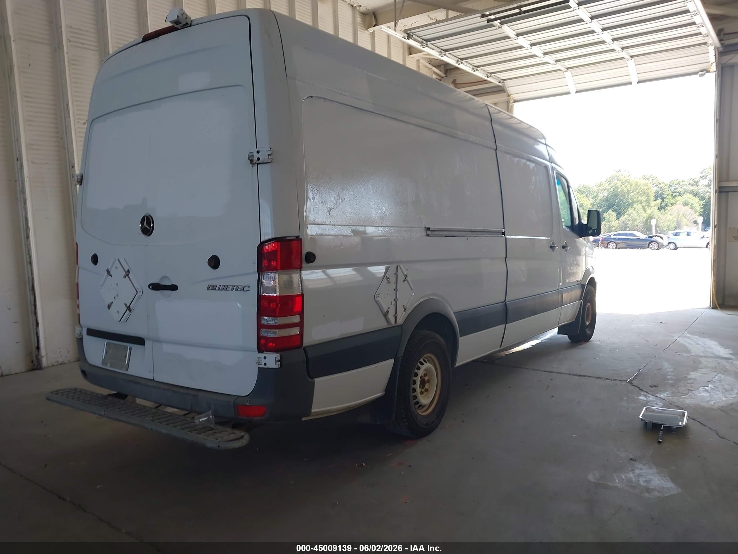 2012 Mercedes-benz Sprinter 2500 High Roof White vin: WD3PE8CBXC5696489