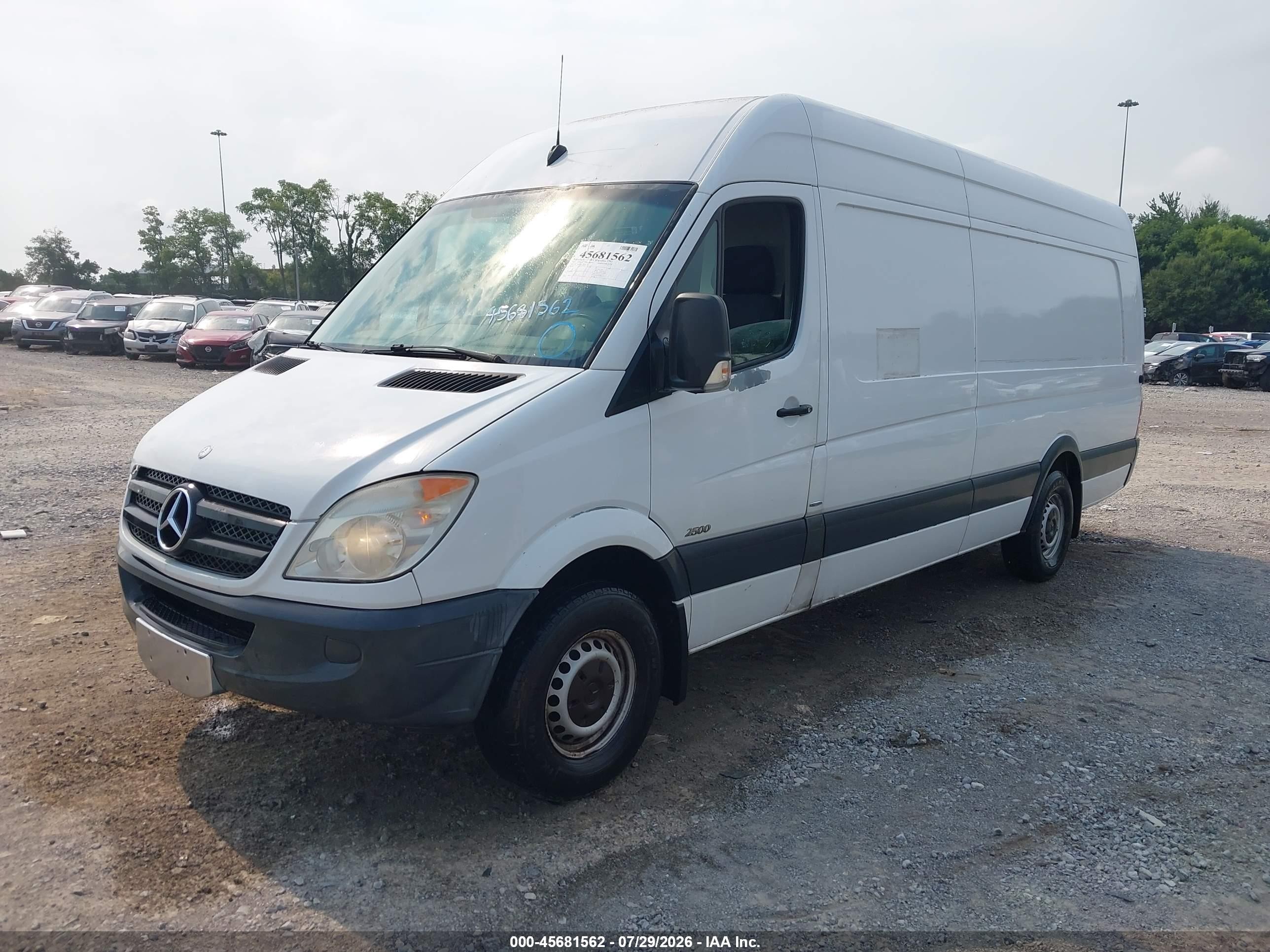 2013 Mercedes-benz Sprinter 2500 High Roof White vin: WD3PE8CC0D5767130