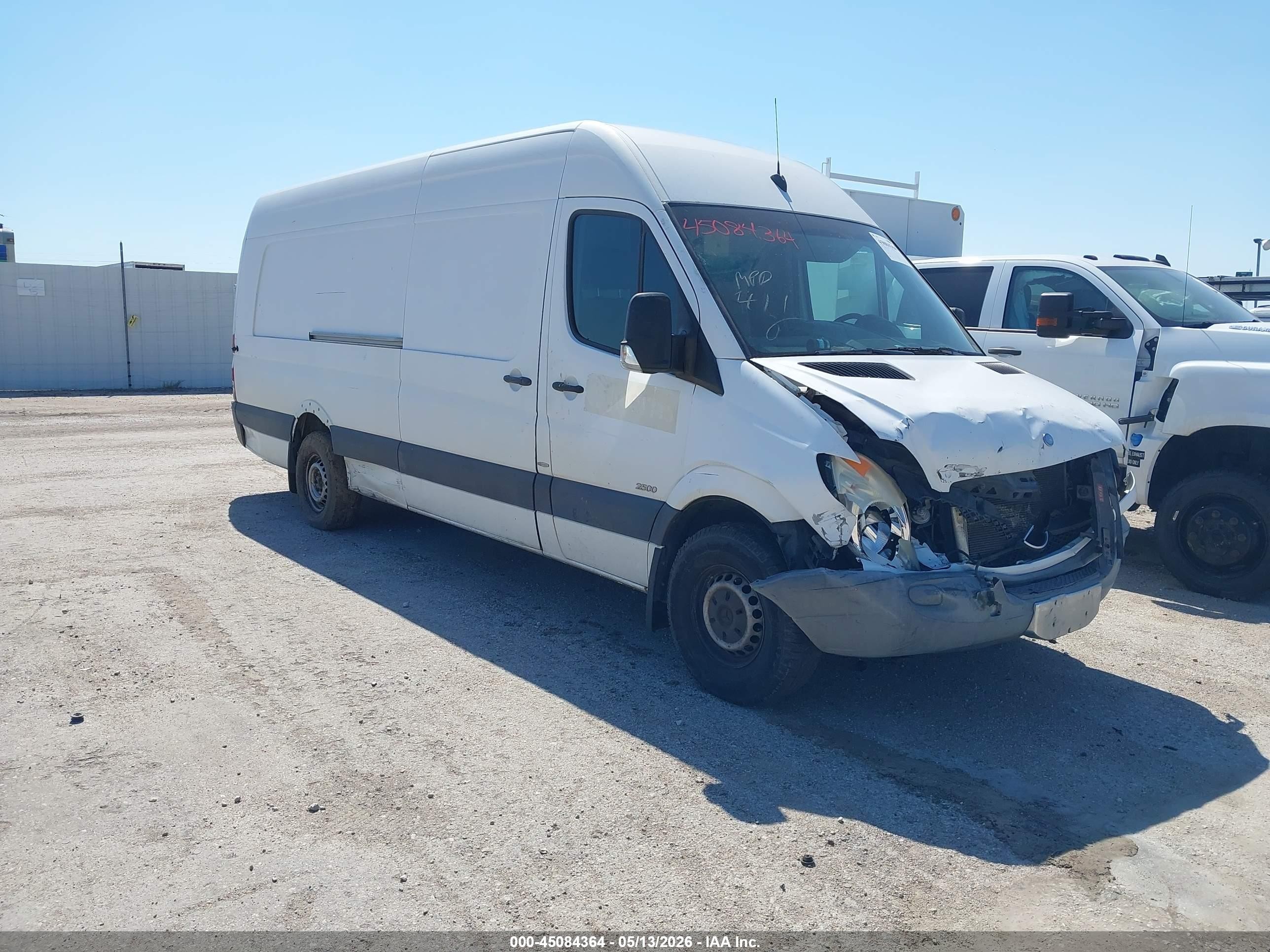 2011 Mercedes-benz Sprinter 2500 High Roof Белый vin: WD3PE8CC1B5587068
