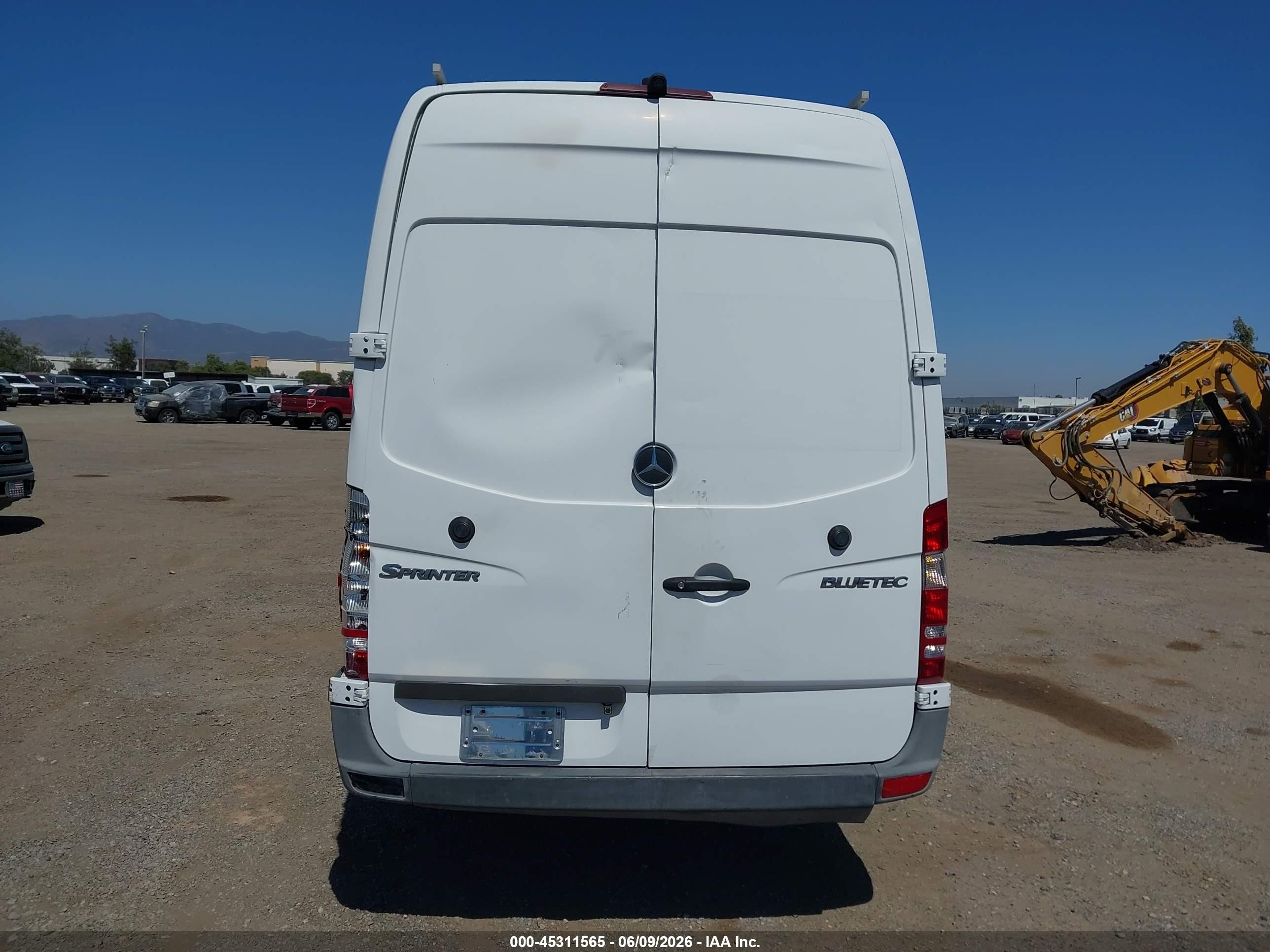 2012 Mercedes-benz Sprinter 2500 High Roof White vin: WD3PE8CC2C5679419