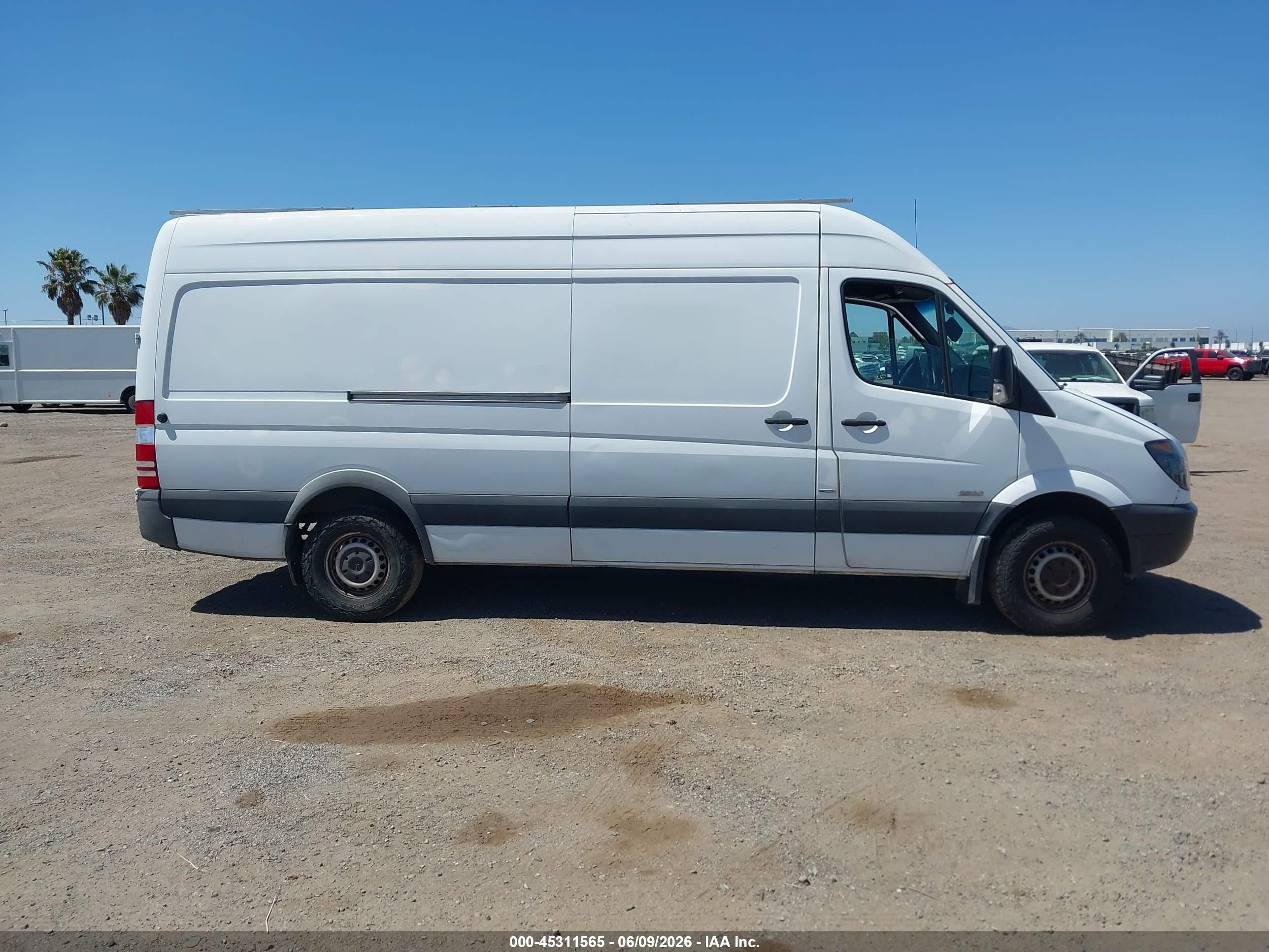 2012 Mercedes-benz Sprinter 2500 High Roof White vin: WD3PE8CC2C5679419