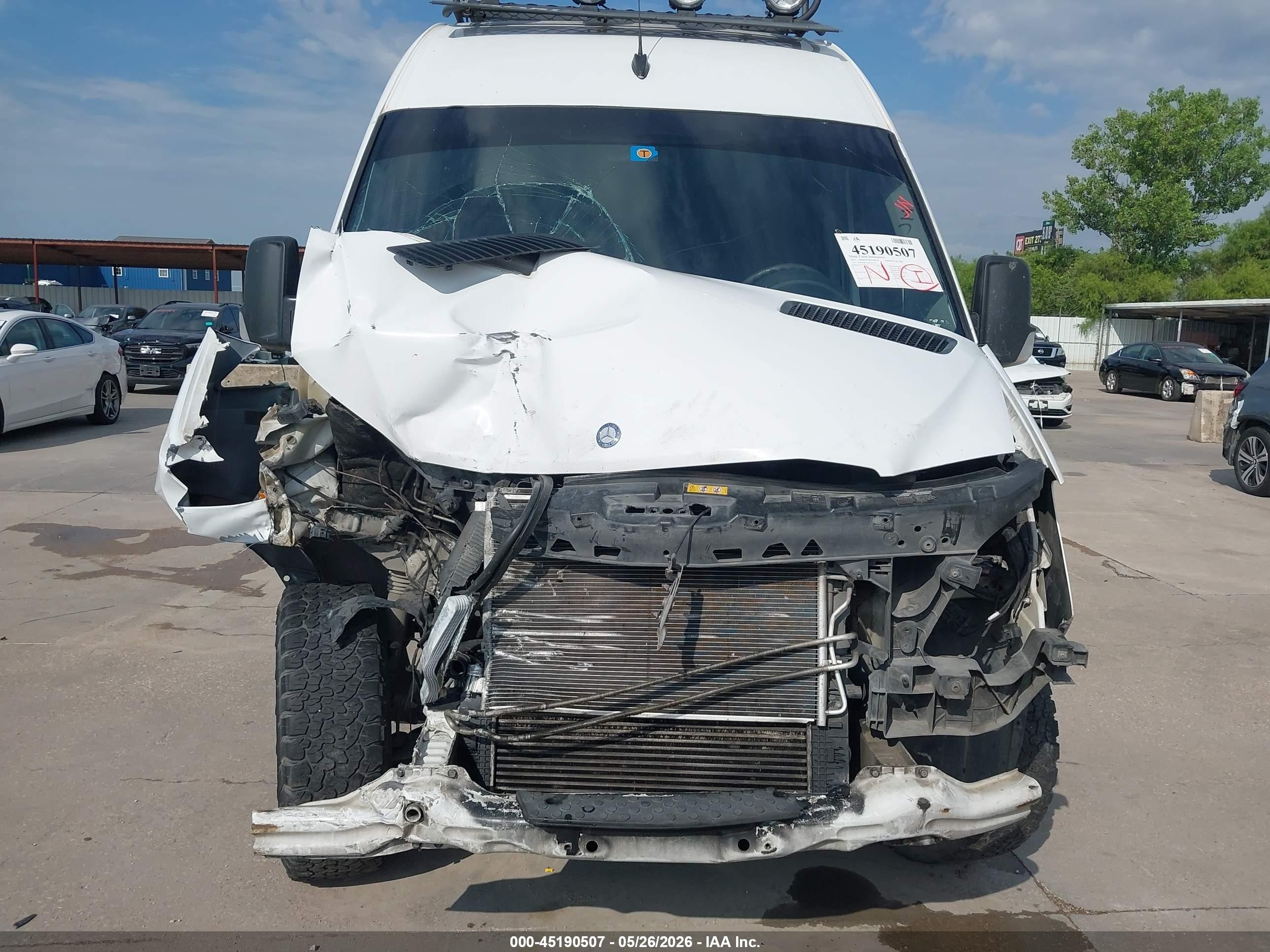 2013 Mercedes-benz Sprinter 2500 High Roof White vin: WD3PE8CC5D5785767