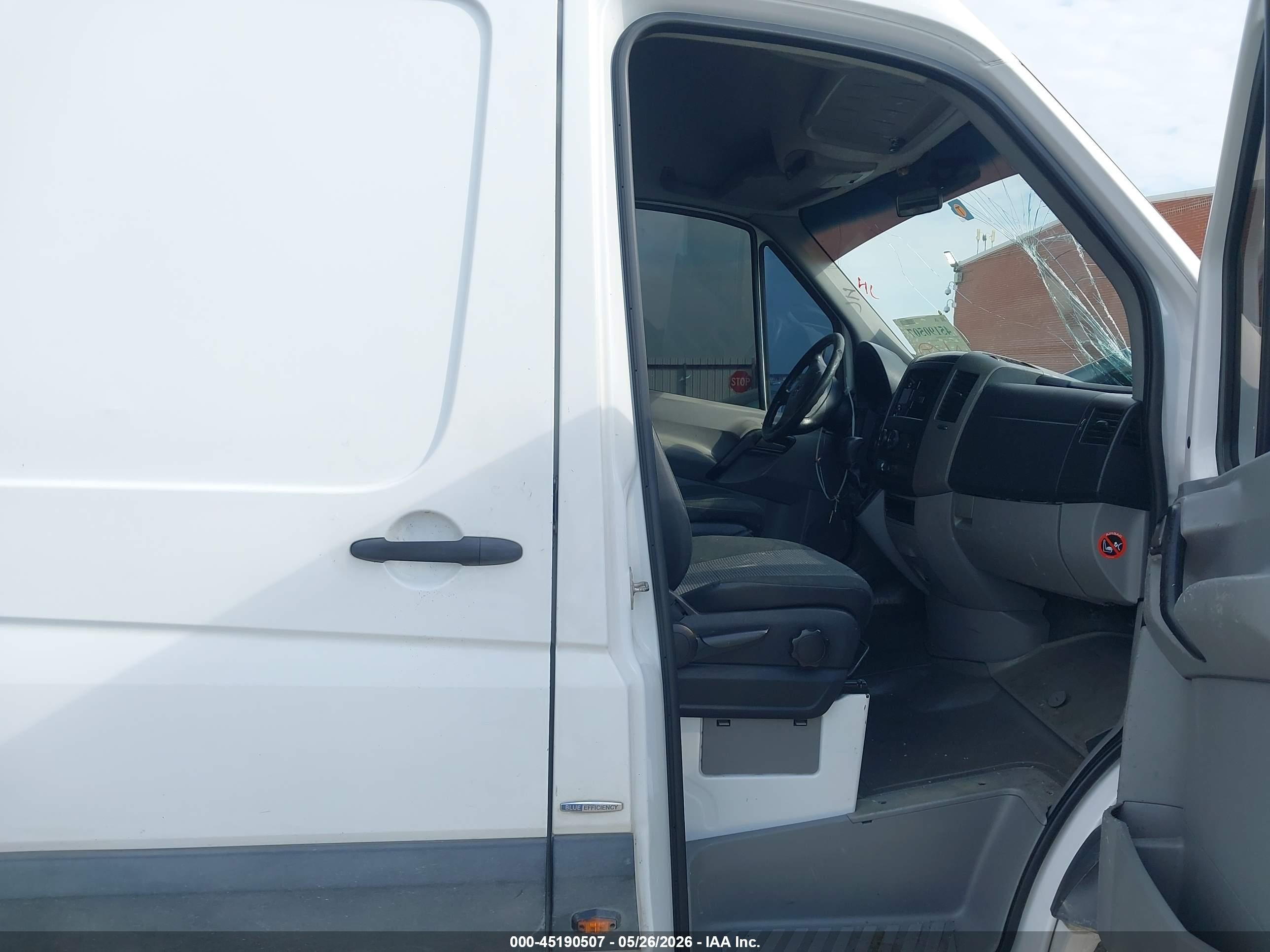 2013 Mercedes-benz Sprinter 2500 High Roof White vin: WD3PE8CC5D5785767