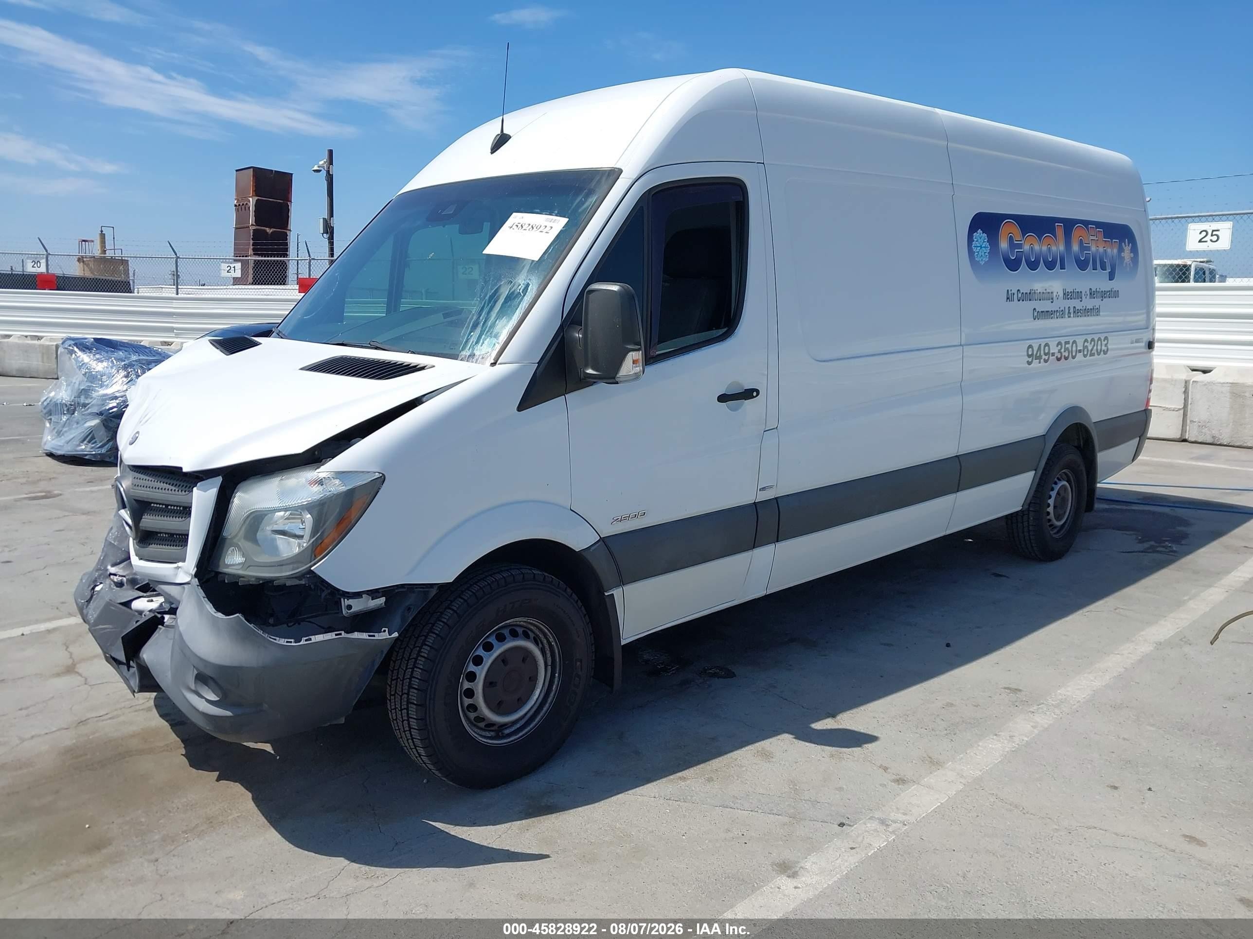 2015 Mercedes-benz Sprinter 2500 High Roof White vin: WD3PE8CC6FP105995