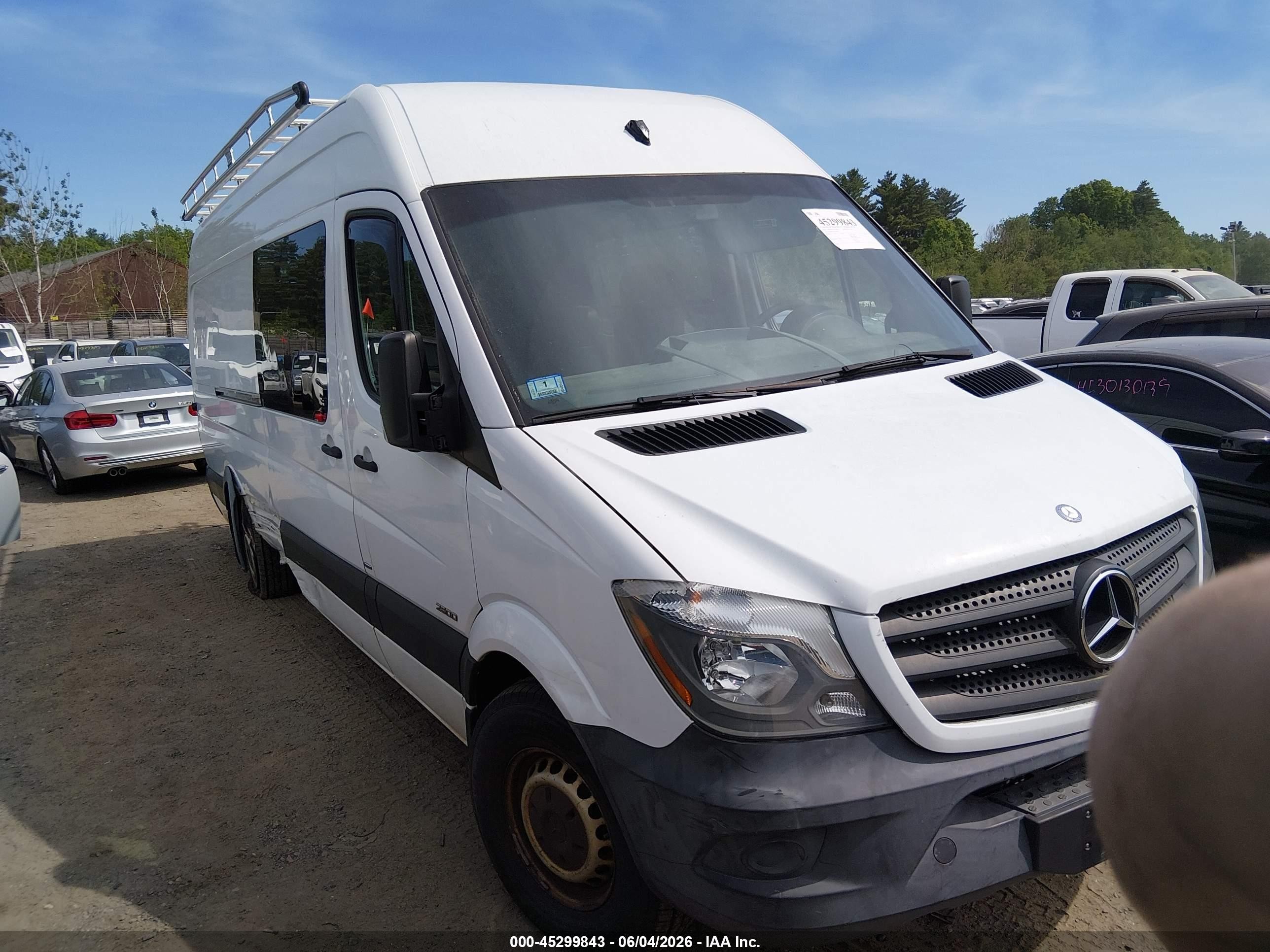 2015 Mercedes-benz Sprinter 2500 High Roof White vin: WD3PE8CC7F5994527