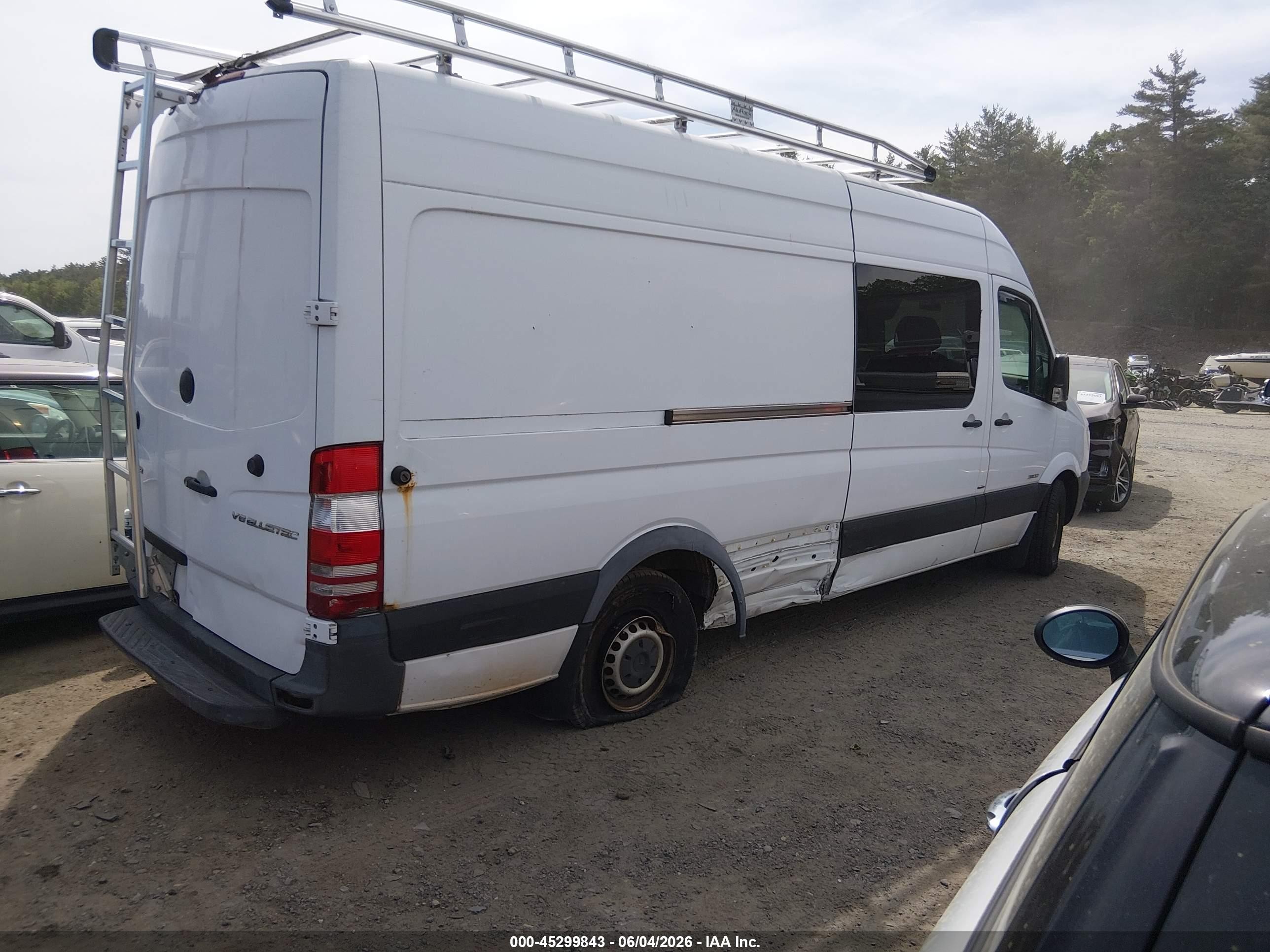 2015 Mercedes-benz Sprinter 2500 High Roof White vin: WD3PE8CC7F5994527