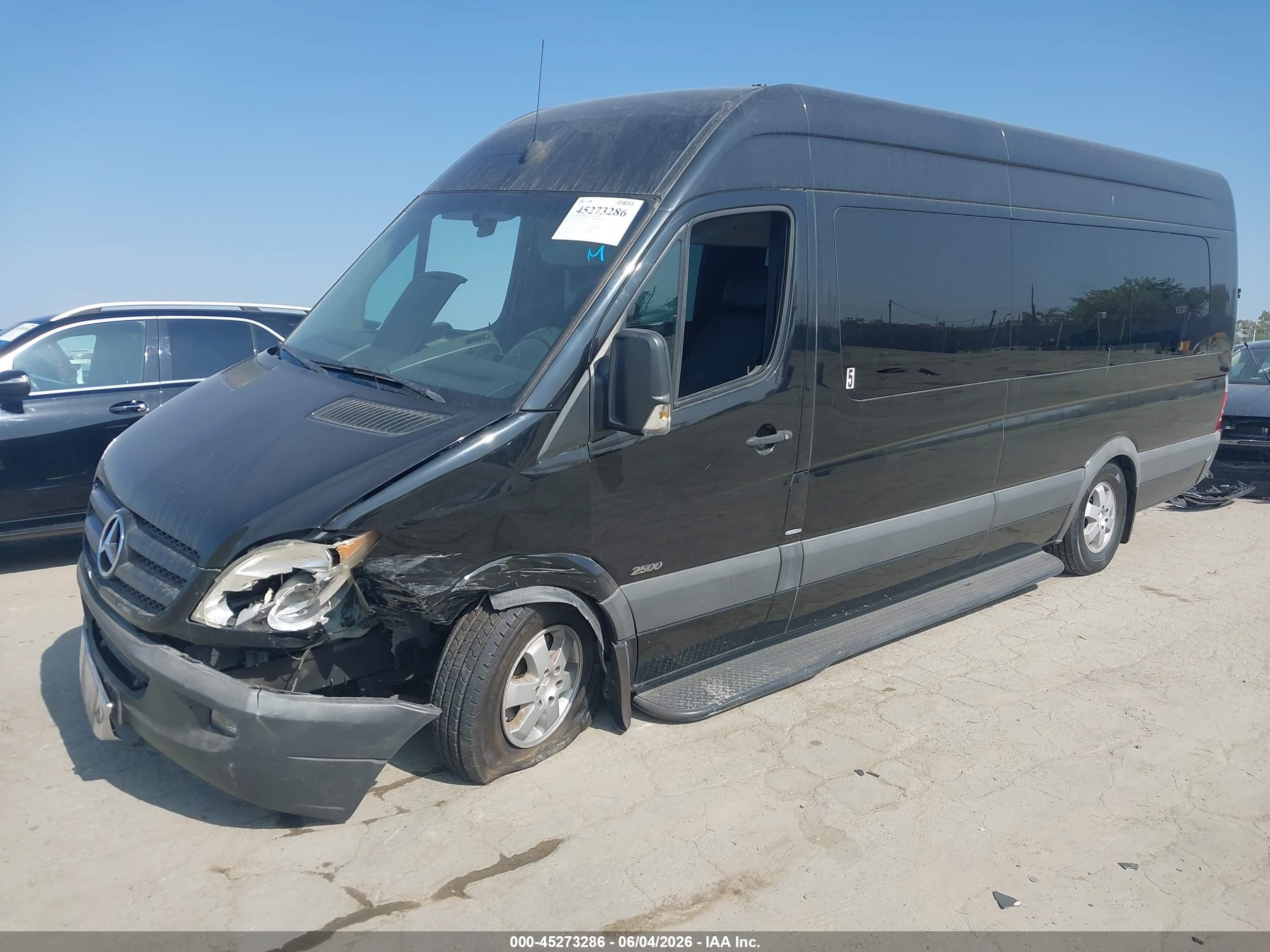 2010 Mercedes-benz Sprinter Van 2500 High Roof Black vin: WD3PE8CC8A5476029