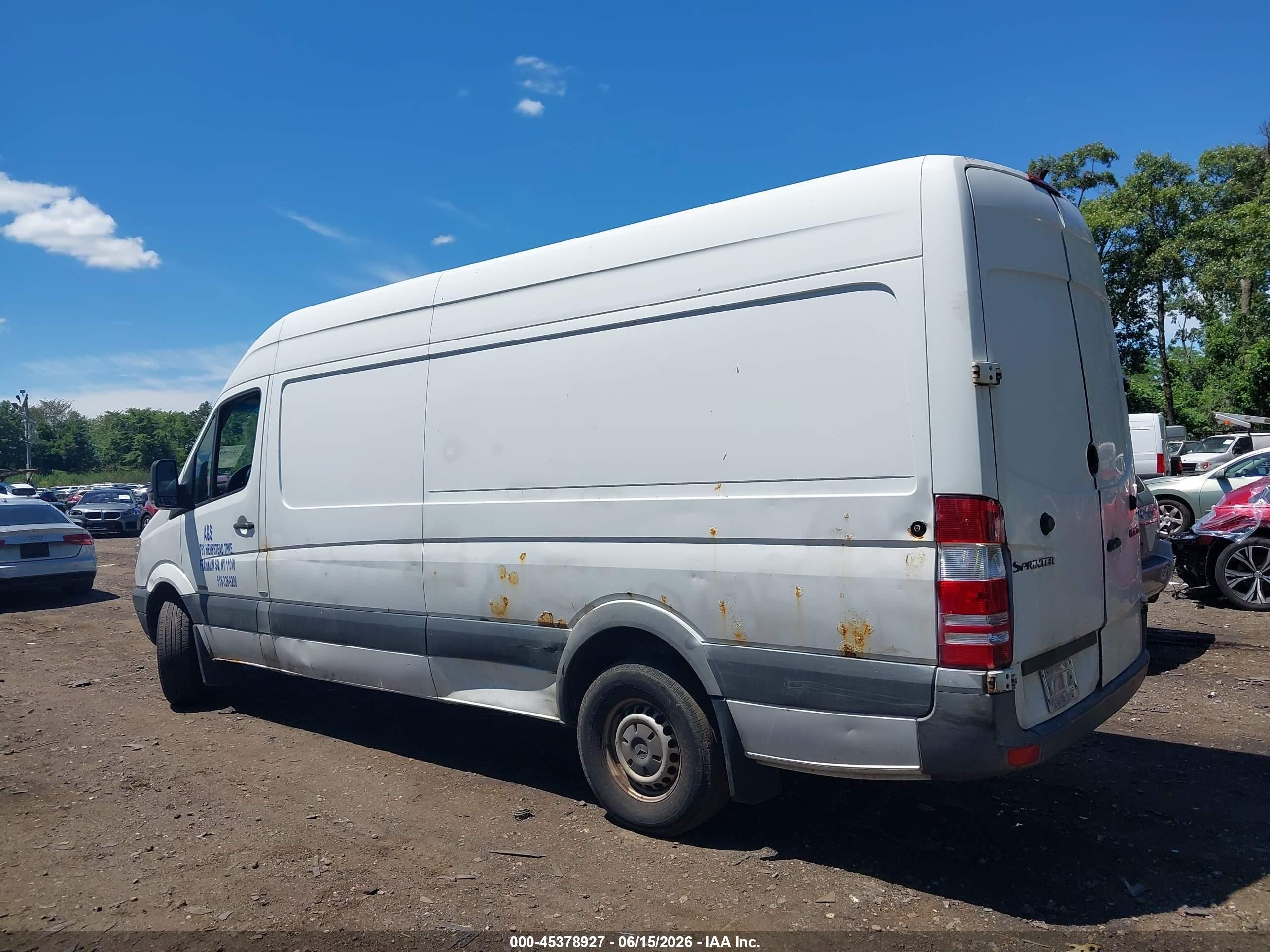 2012 Mercedes-benz Sprinter 2500 High Roof White vin: WD3PE8CC8C5648269
