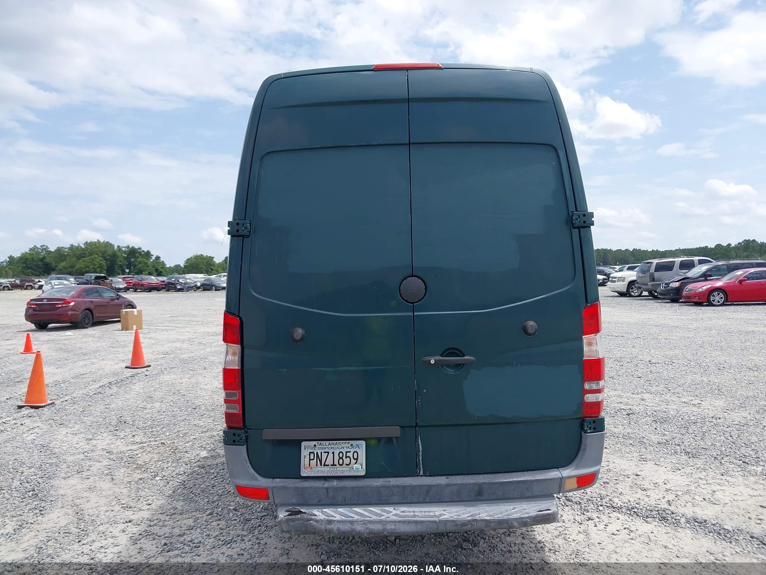 2012 Mercedes-benz Sprinter 2500 High Roof Green vin: WD3PE8CC9C5630864